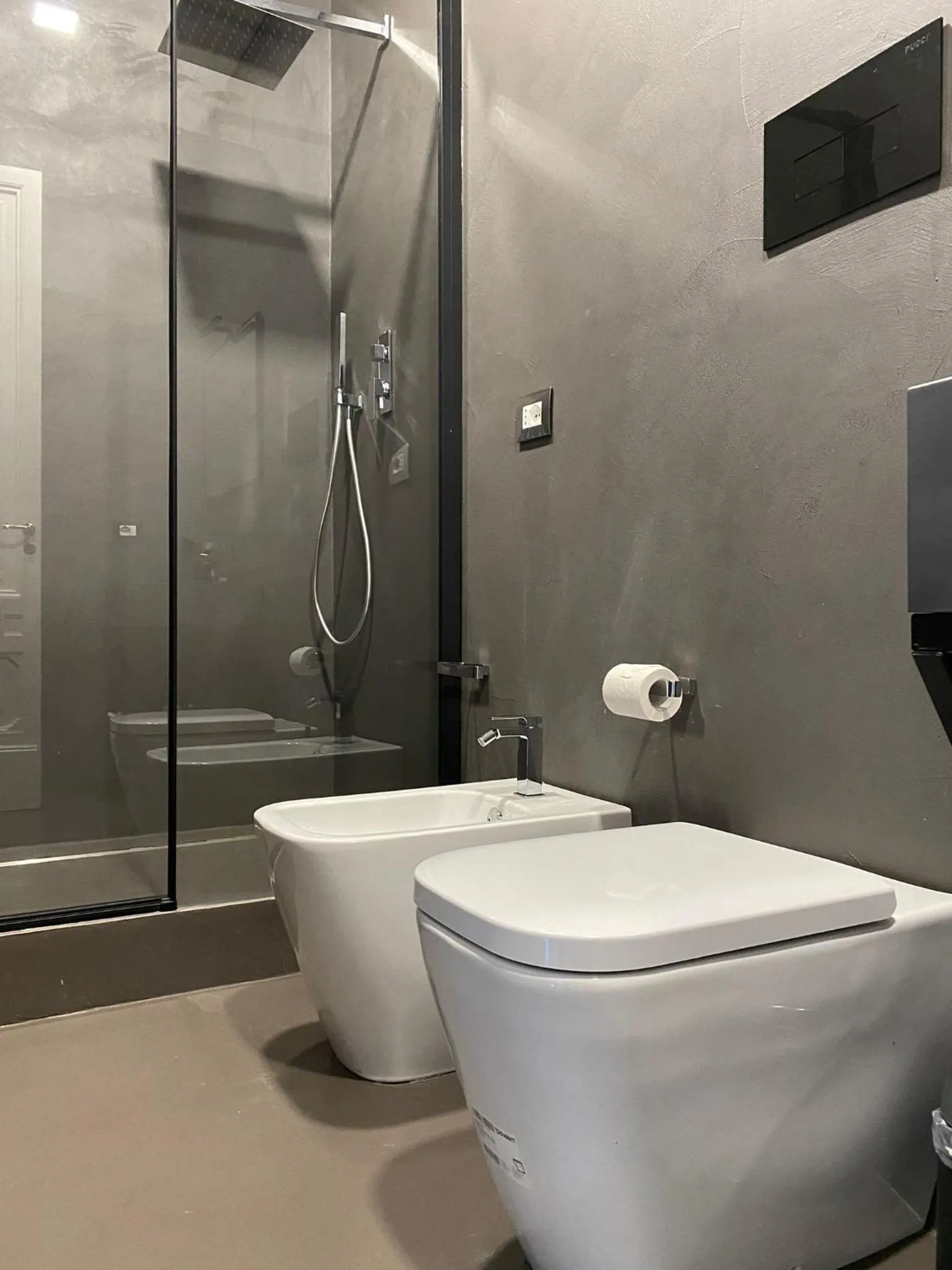 Shower in Vittoria - house of charme