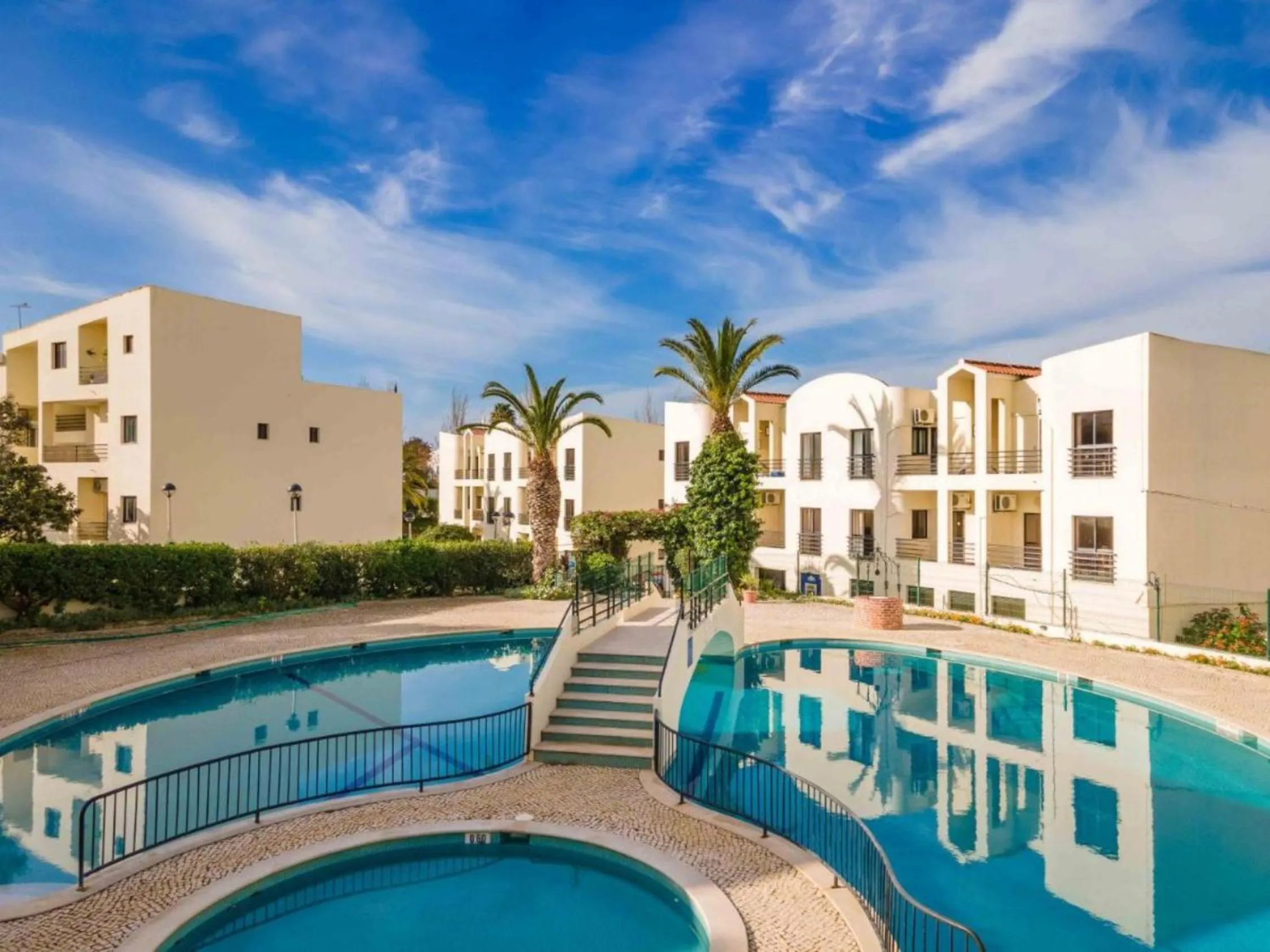 Swimming pool in Clube Alvorférias