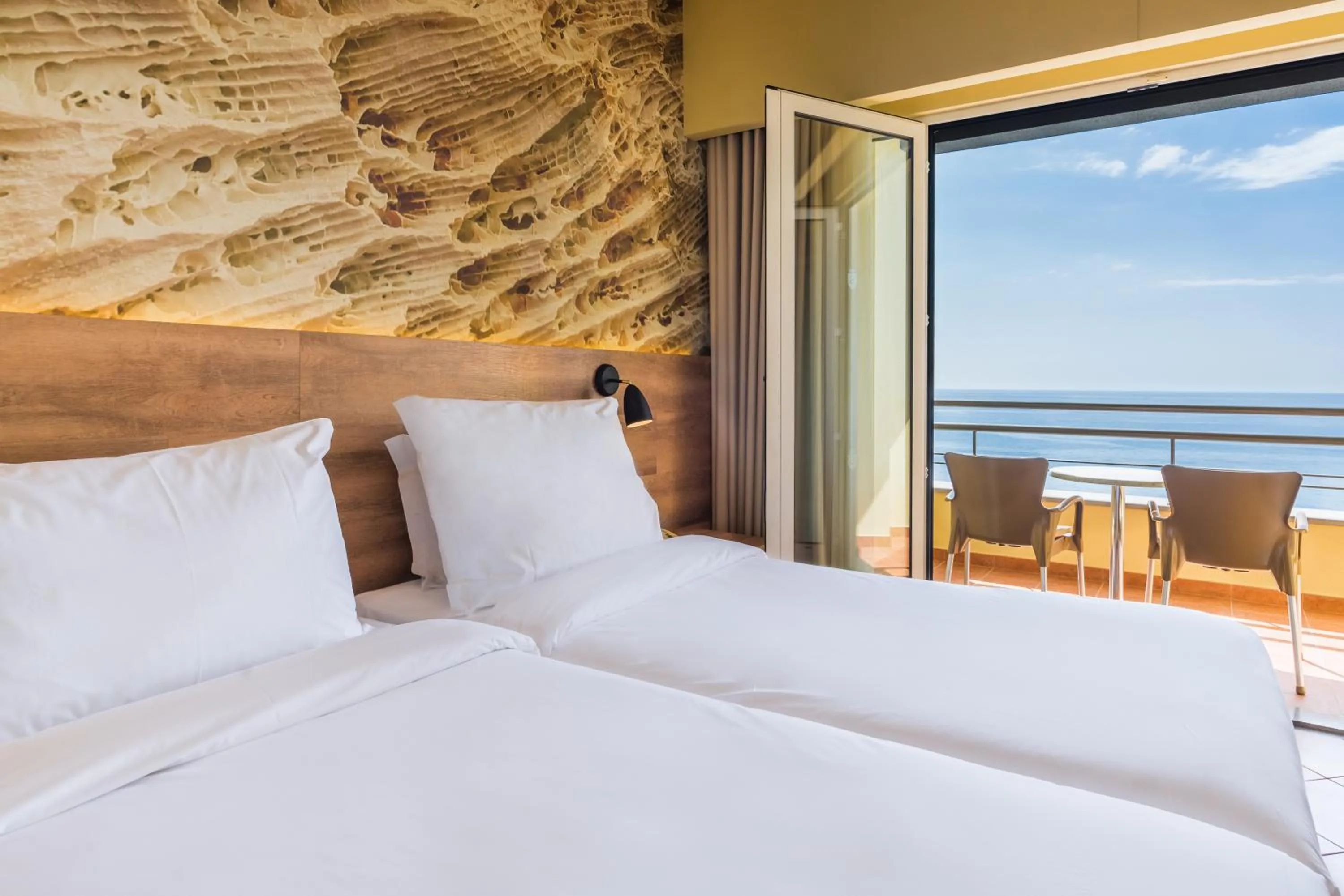 Bedroom, Bed in Calheta Beach - All-inclusive - Savoy Signature
