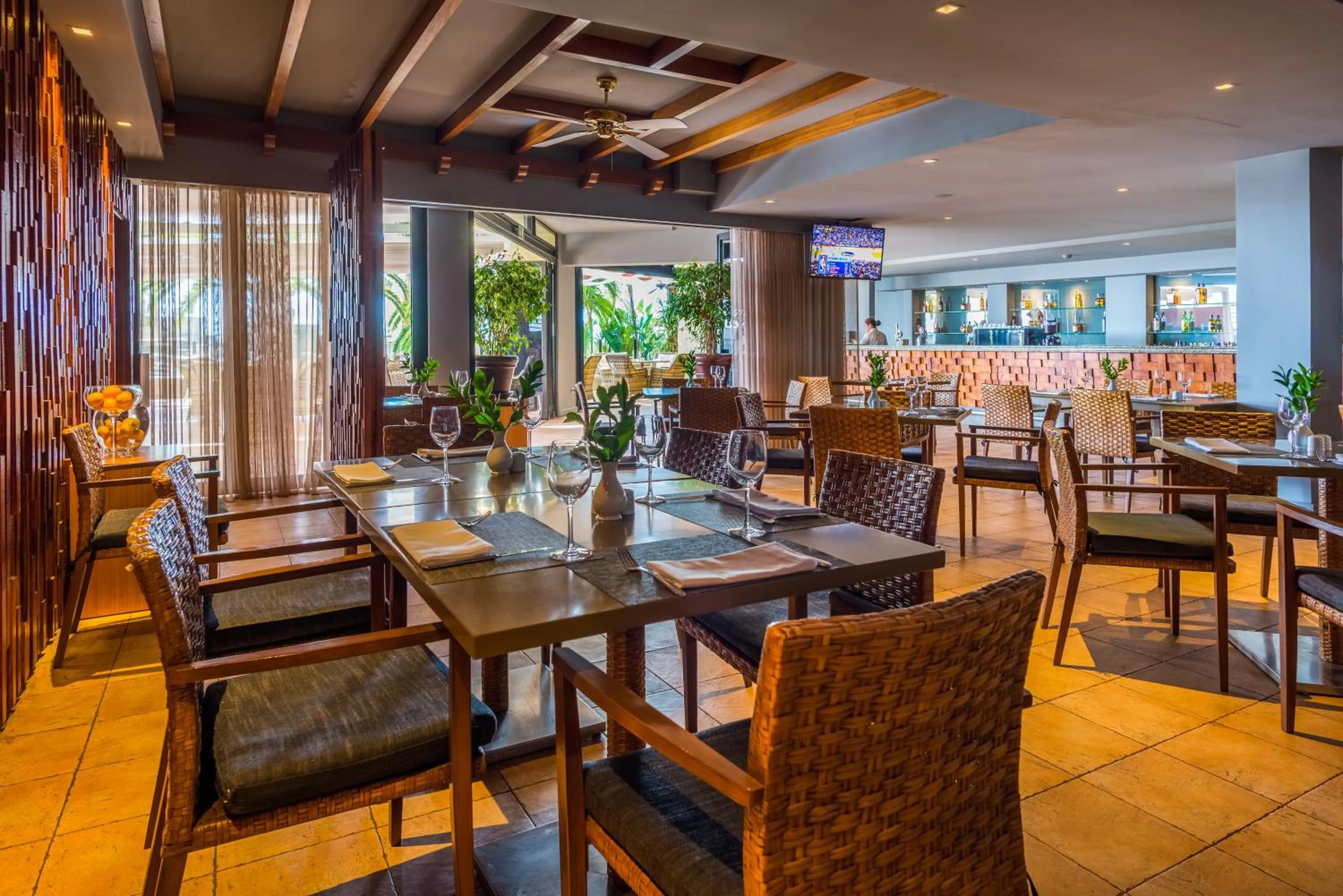 Restaurant/places to eat in Calheta Beach - All-inclusive - Savoy Signature