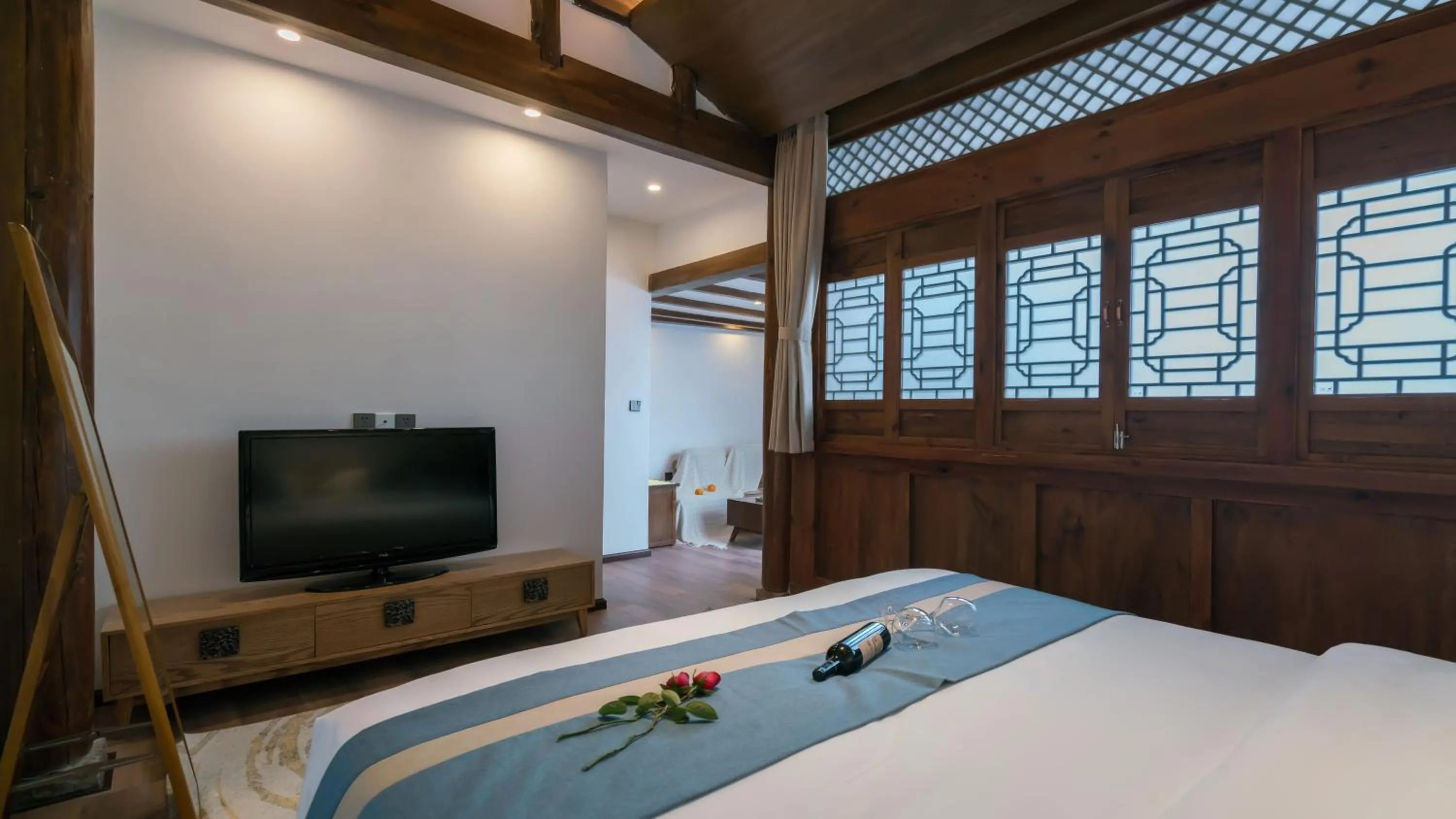 Bedroom, Bed in Artistic-Suite