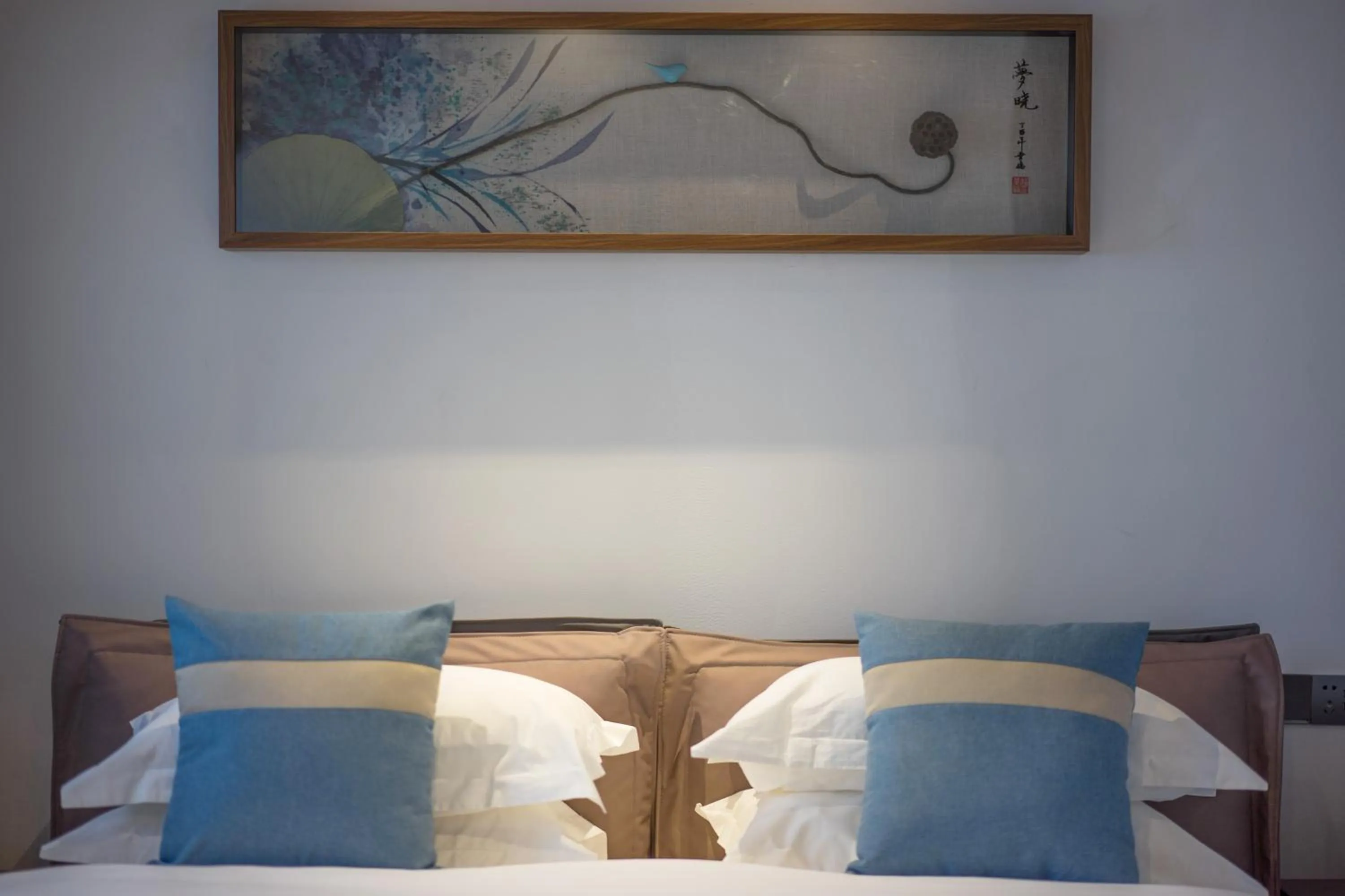 Bed in Artistic-Suite