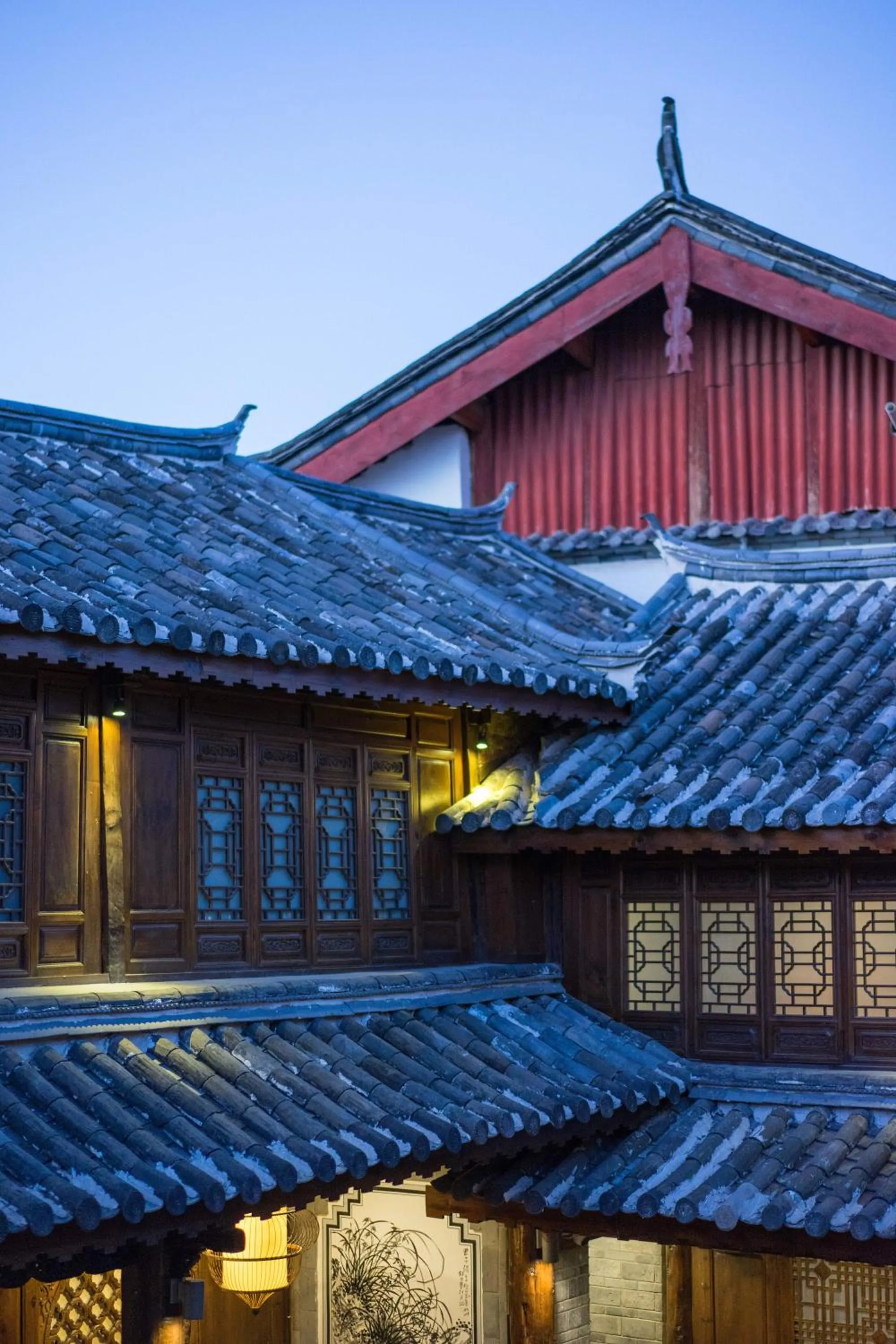 Property building in Artistic-Suite