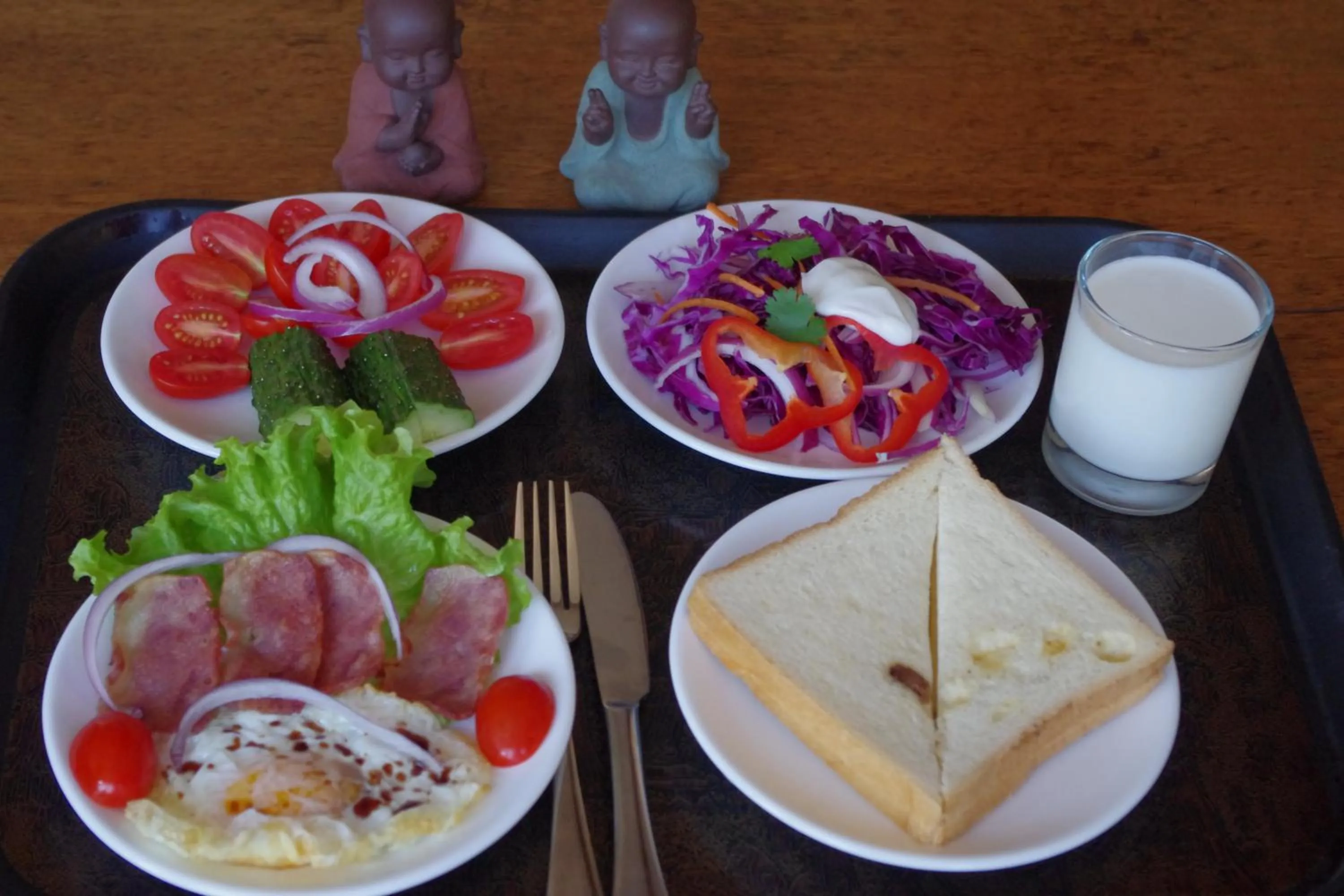 Restaurant/places to eat in Artistic-Suite