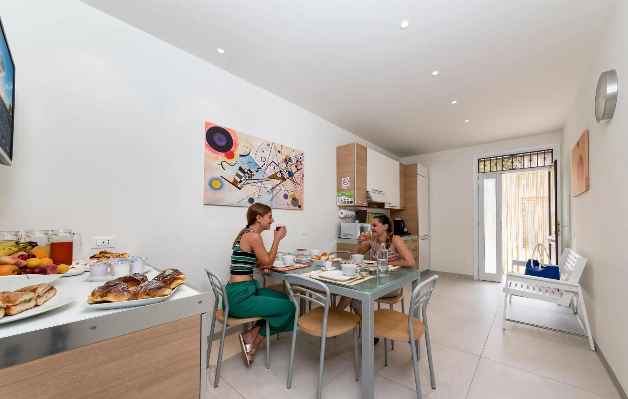 Buffet breakfast in B&B Adduari