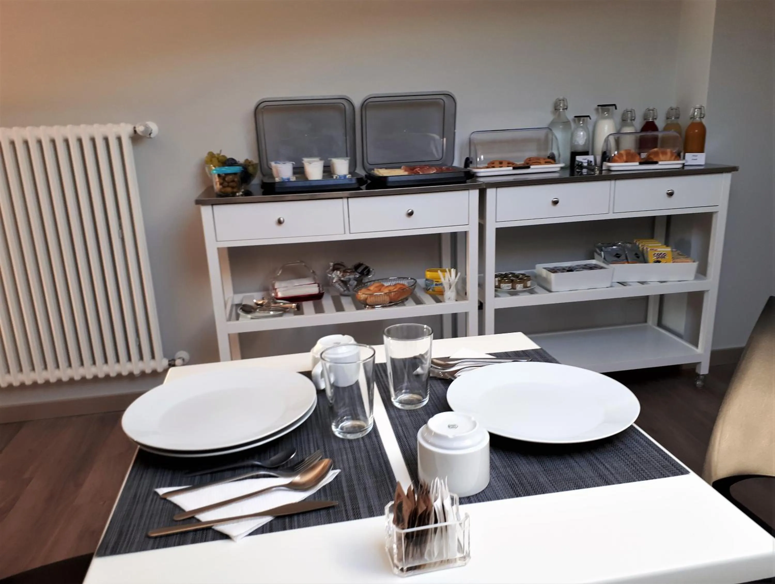 Dining area in Etna Sunrise b&b