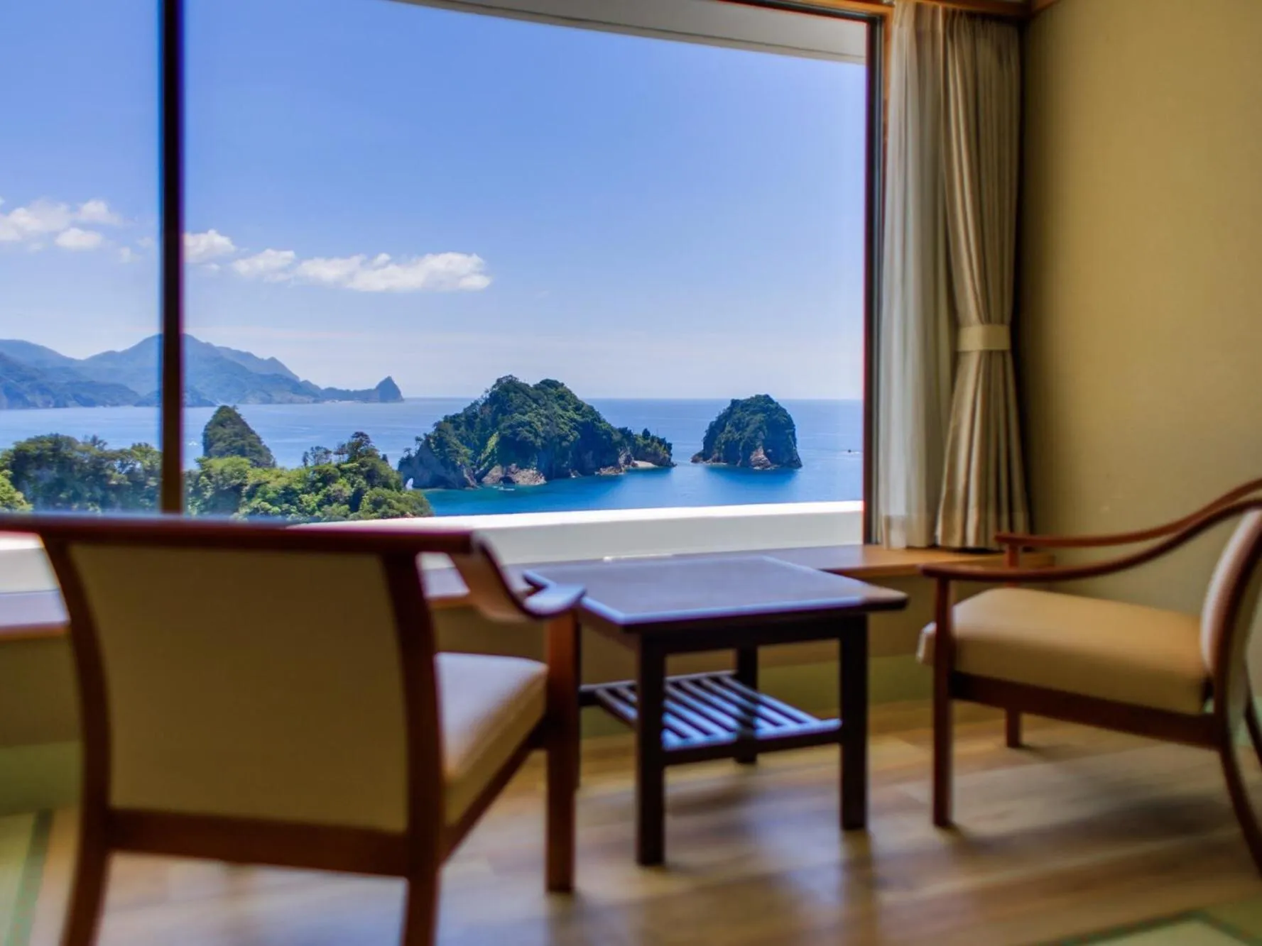 Sea view in Dogashima New Ginsui