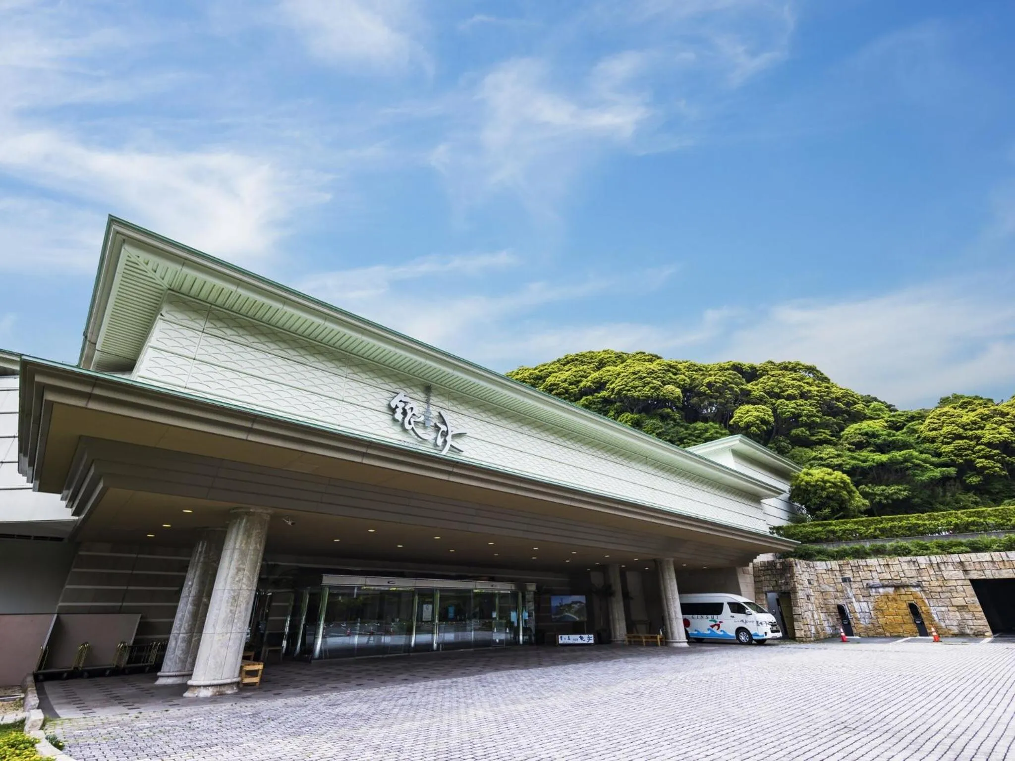 Property building in Dogashima New Ginsui