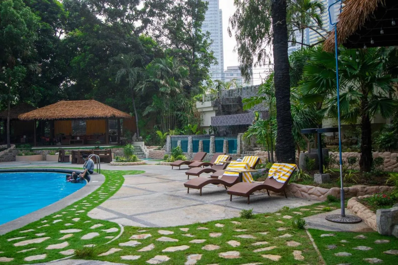 Garden in Century Park Hotel