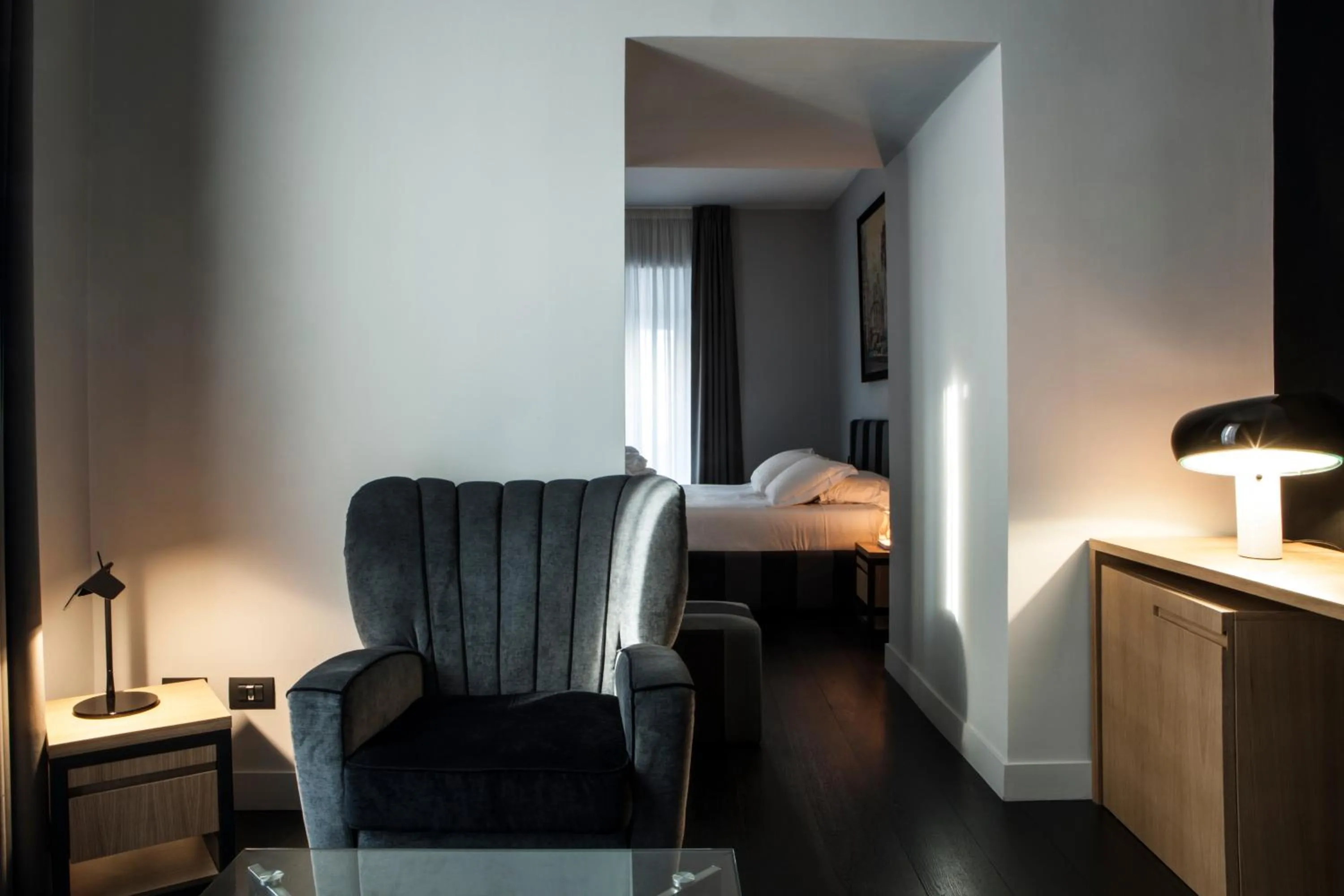 Living room, Bed in Suite Art Navona