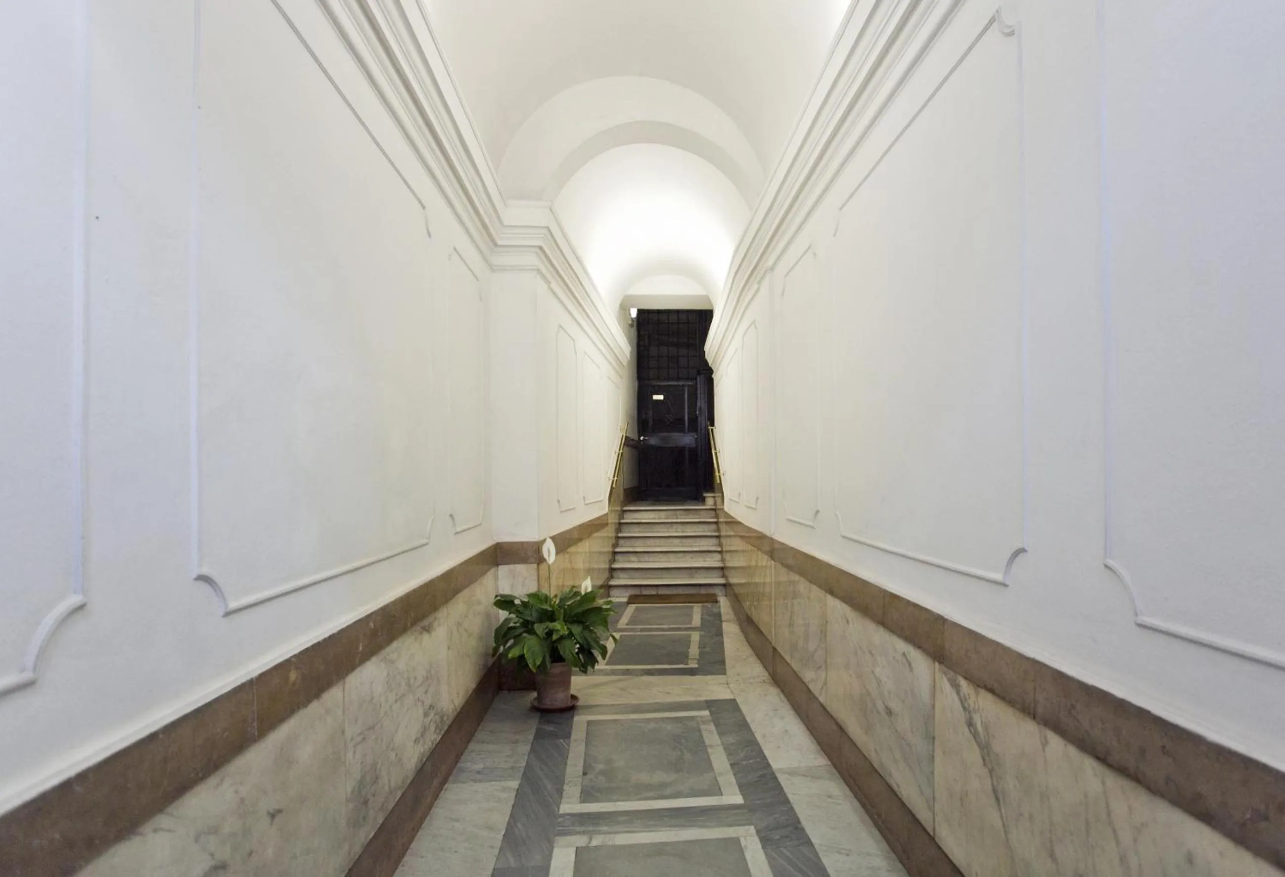 Property building in Suite Art Navona