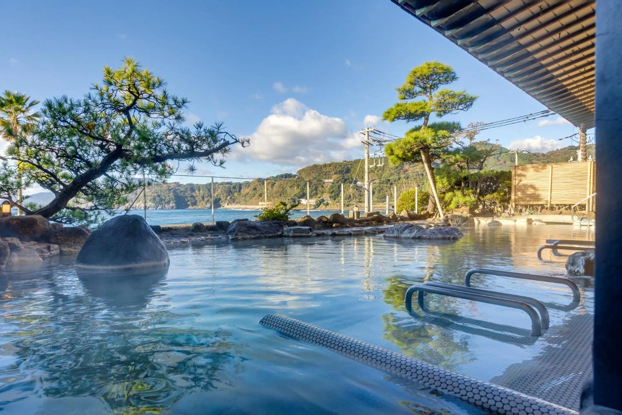 Open Air Bath in Inatori Ginsuiso