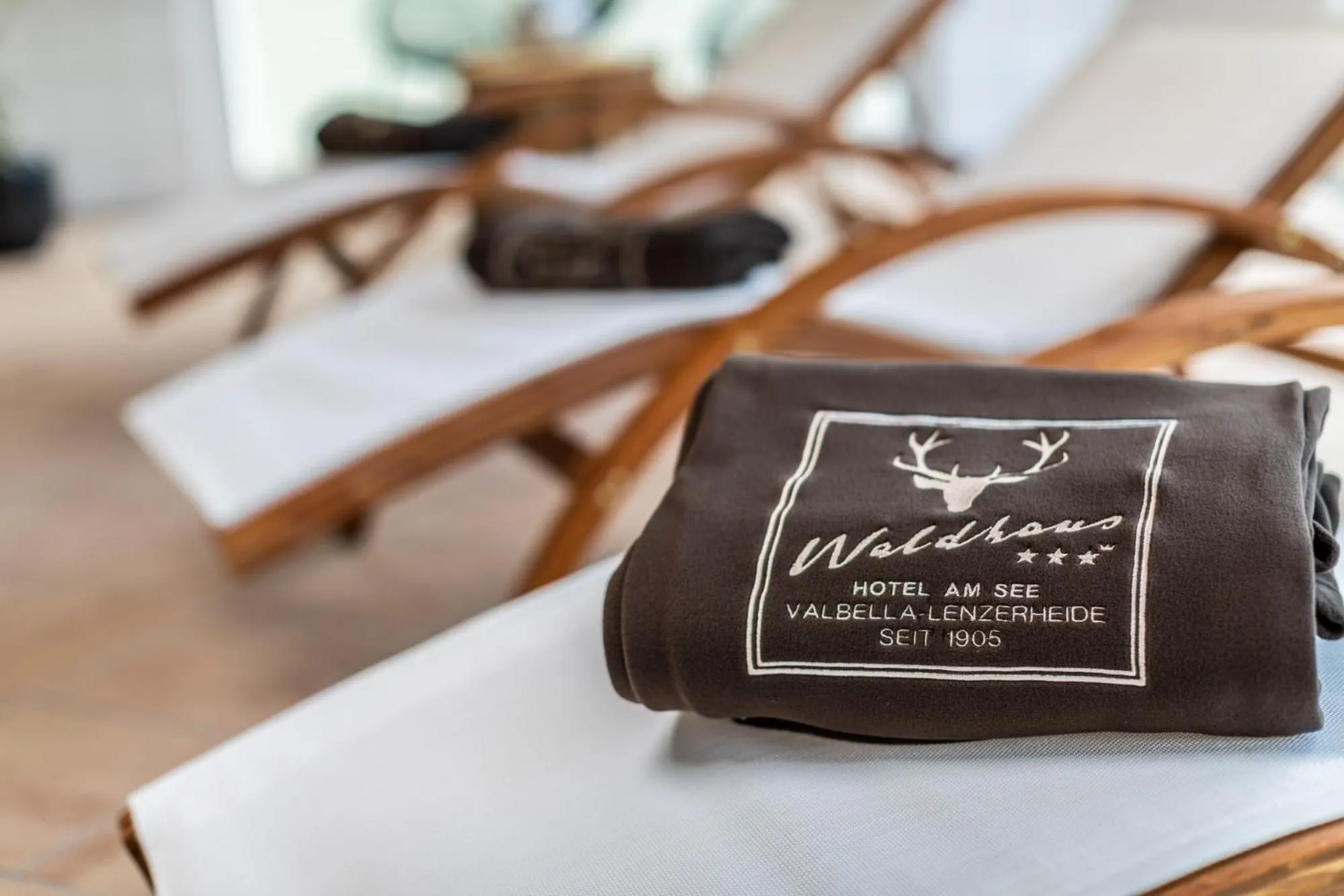 Hotel Waldhaus am See