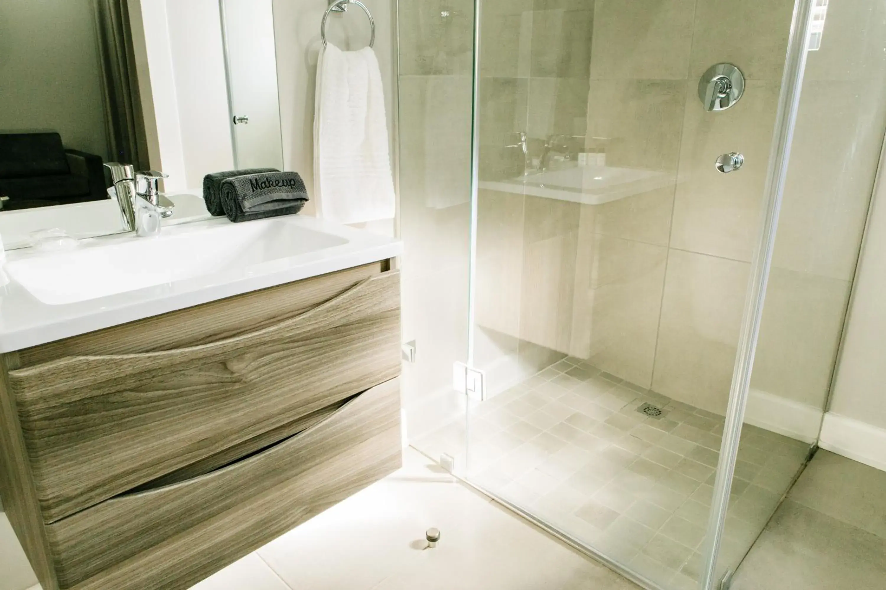 Double Room - single occupancy in 30 on Whites Guesthouse Double Room - single occupancy in 30 on Whites Guesthouse