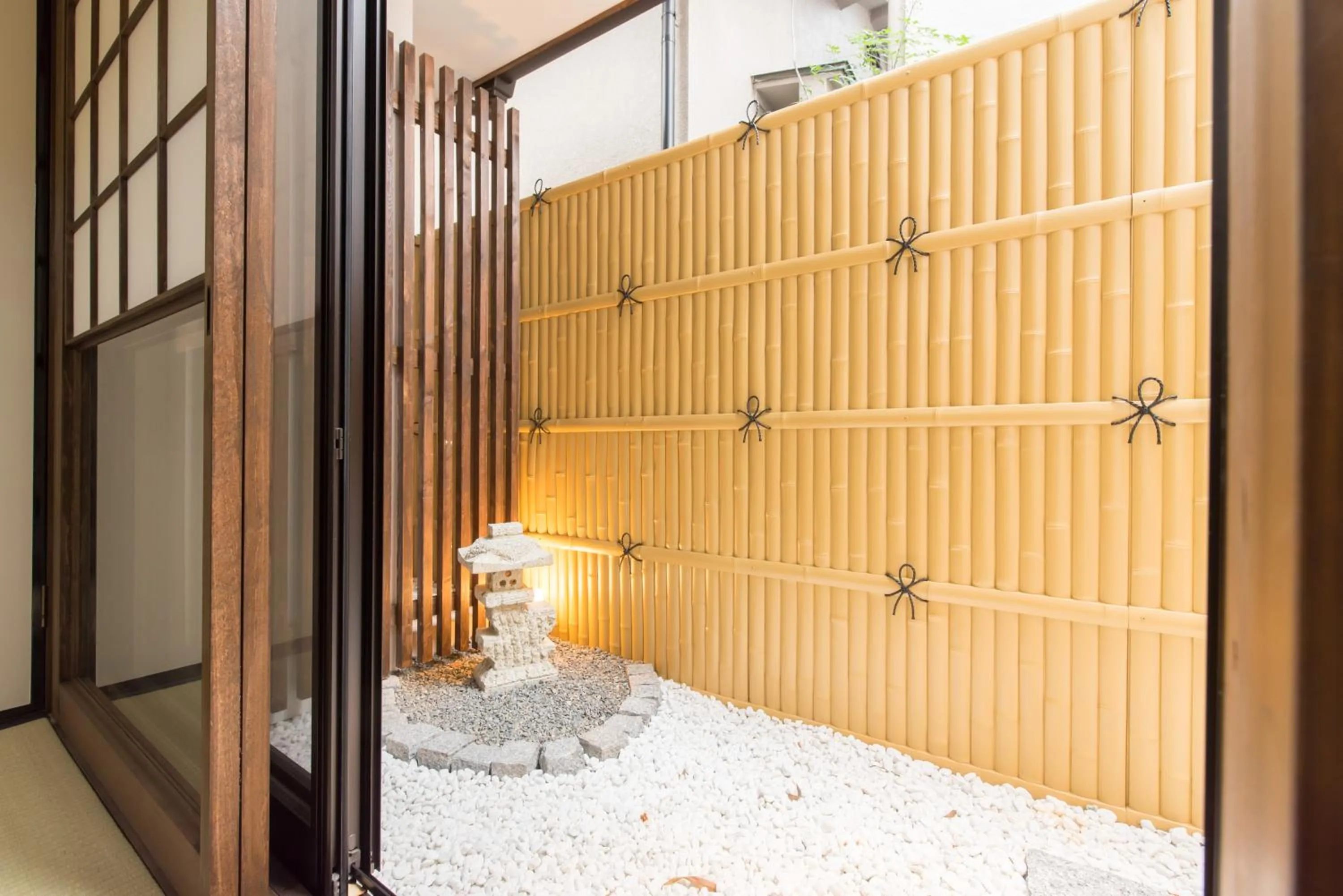 Garden in Stay SAKURA Kyoto Toji Machiya