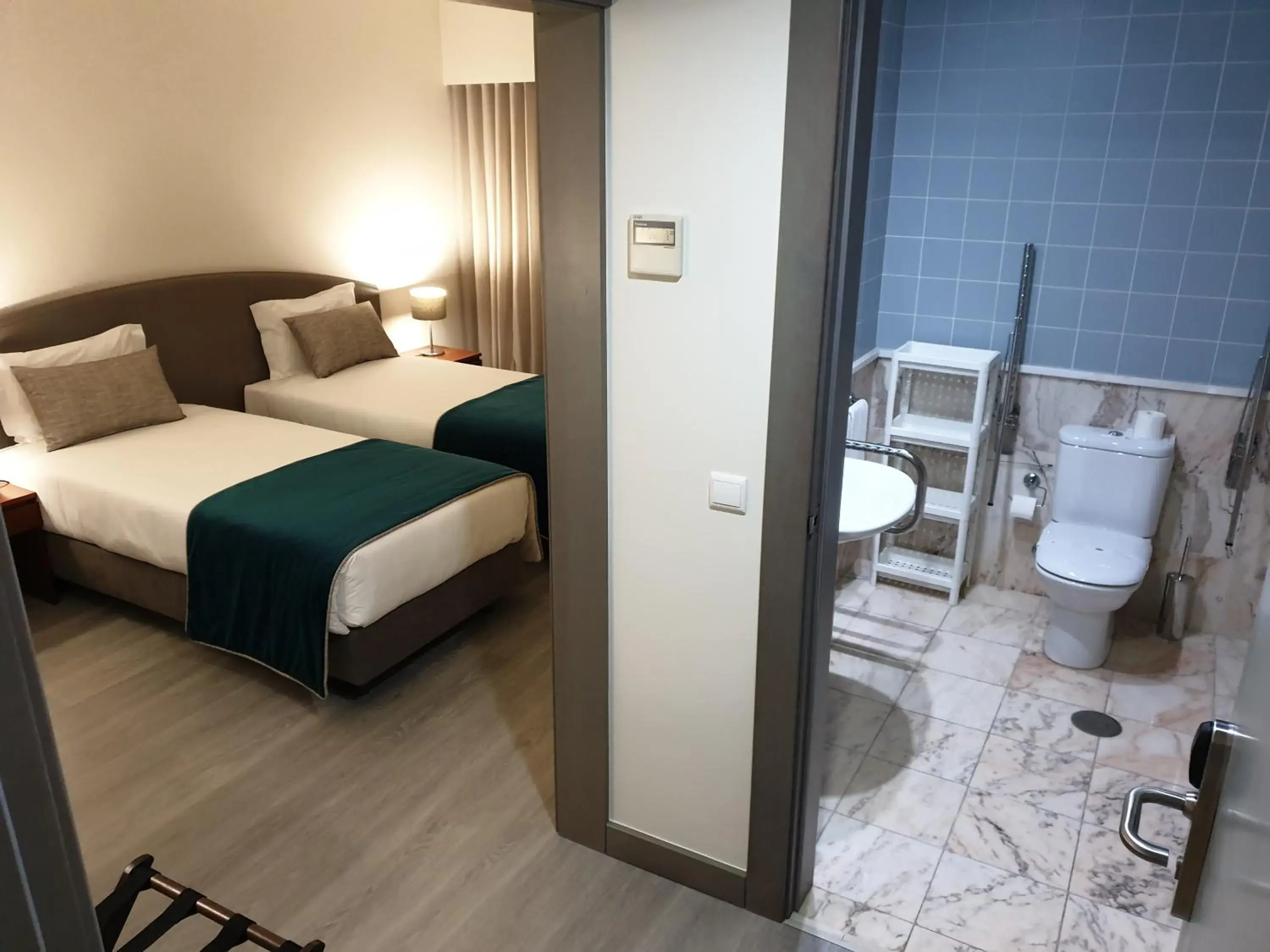 Double or Twin Room - Disability Access in Apulia Praia Hotel Double or Twin Room - Disability Access in Apulia Praia Hotel