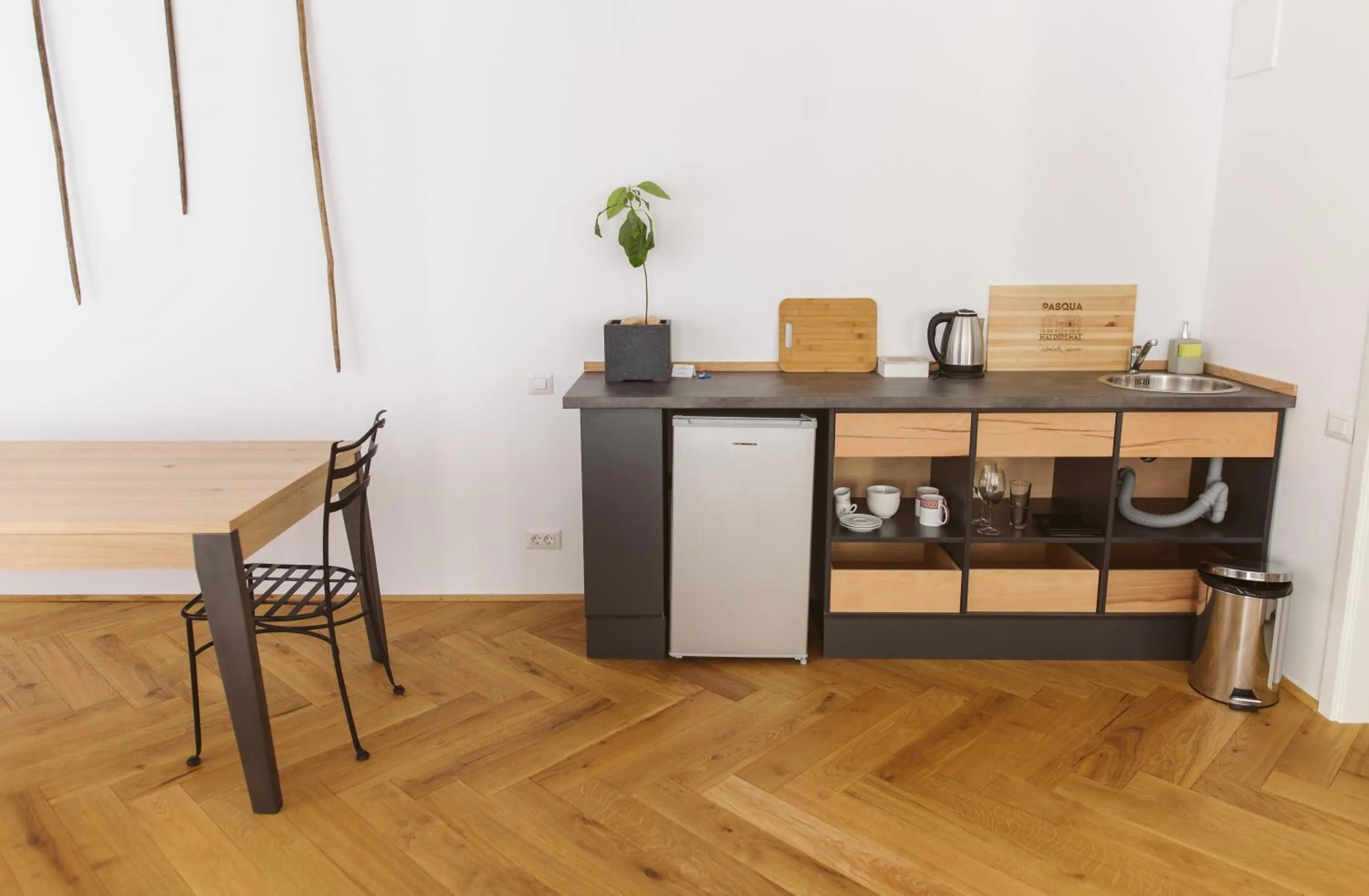 Dining area in Camino Home 2