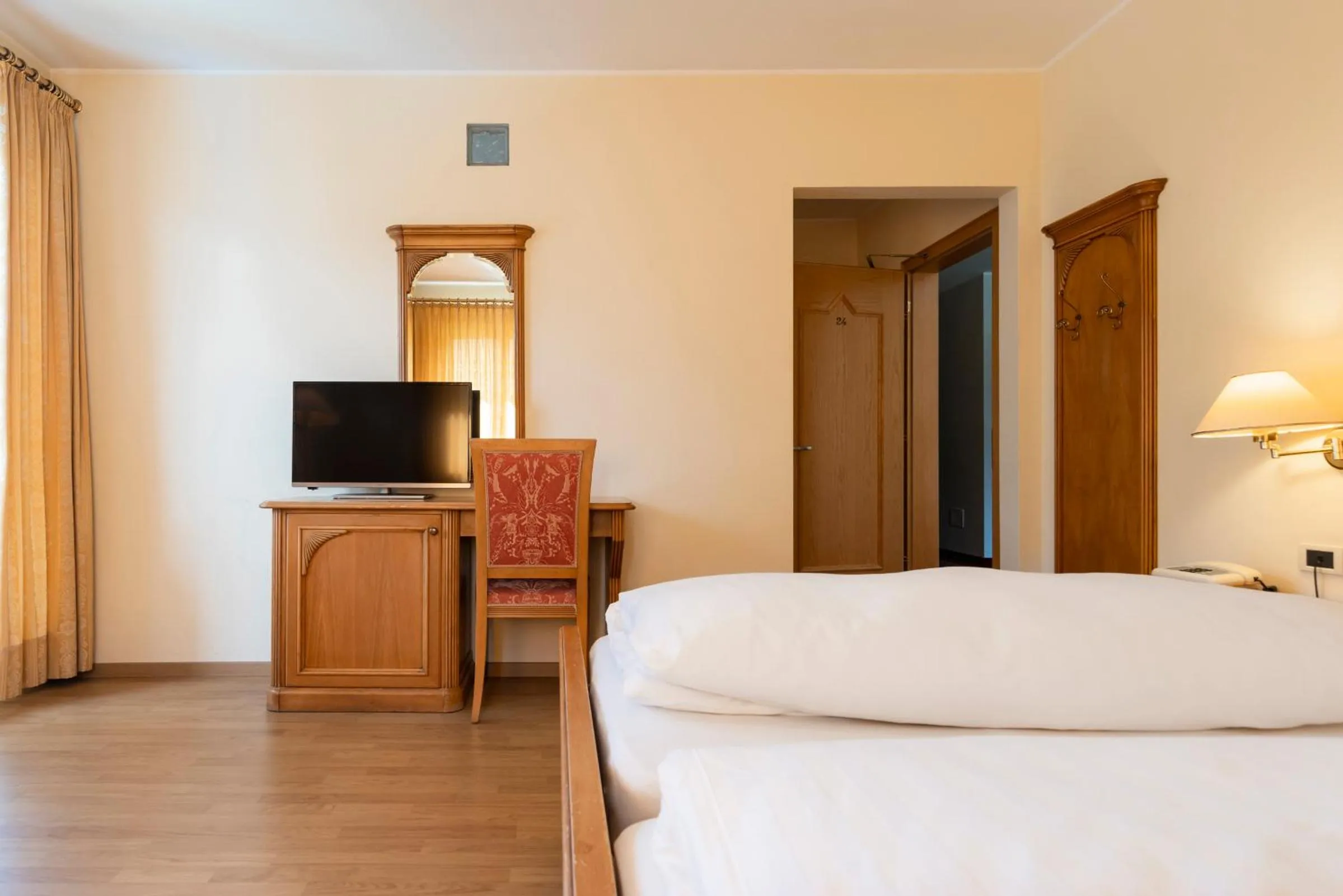 Bed in Weingarten Terlan - Rooms & Breakfast