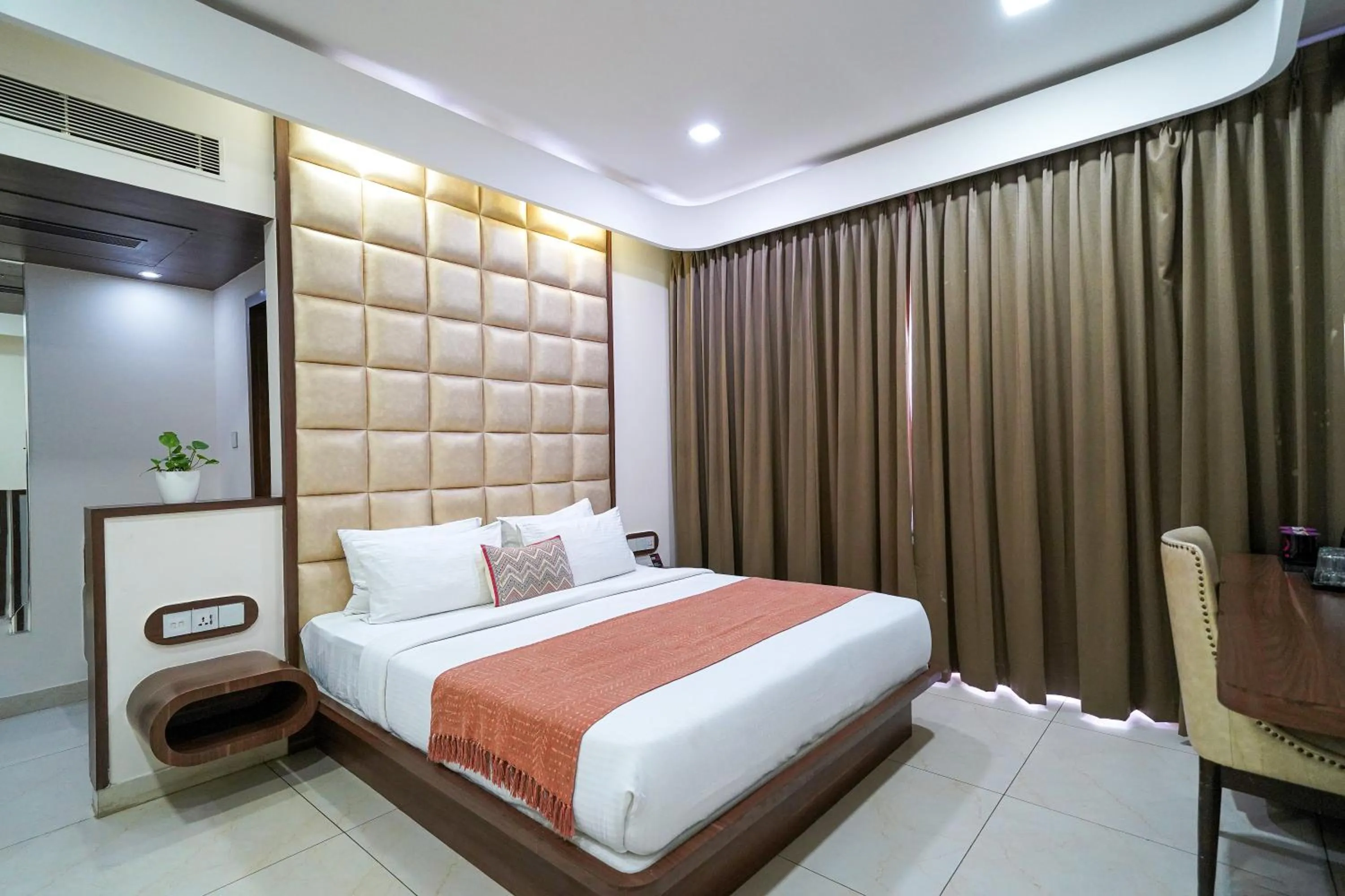 Bed in Olive Zip Btm Layout by Embassy Group