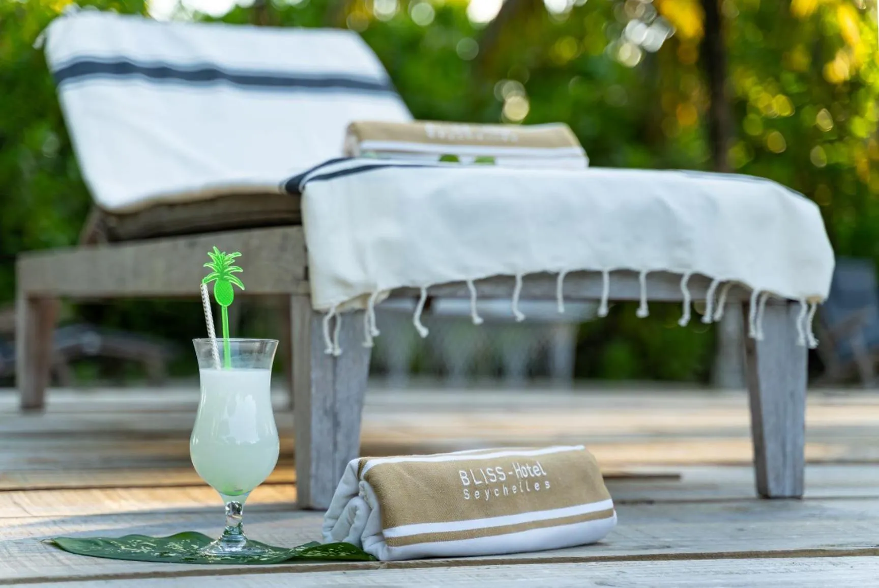 Swimming pool in Bliss Hotel Praslin