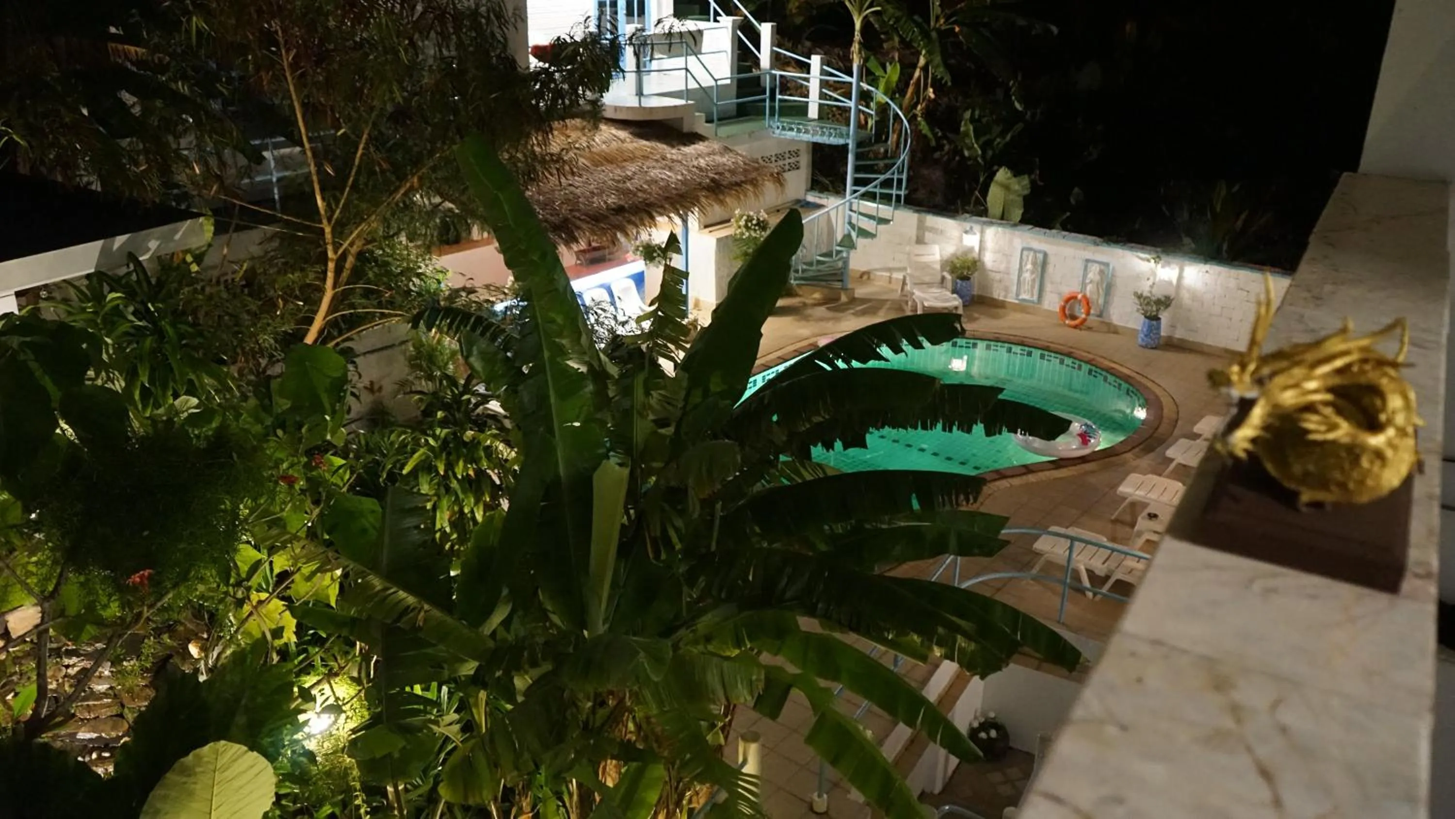 Property building in Residy Retreat x Baan Suan Villa