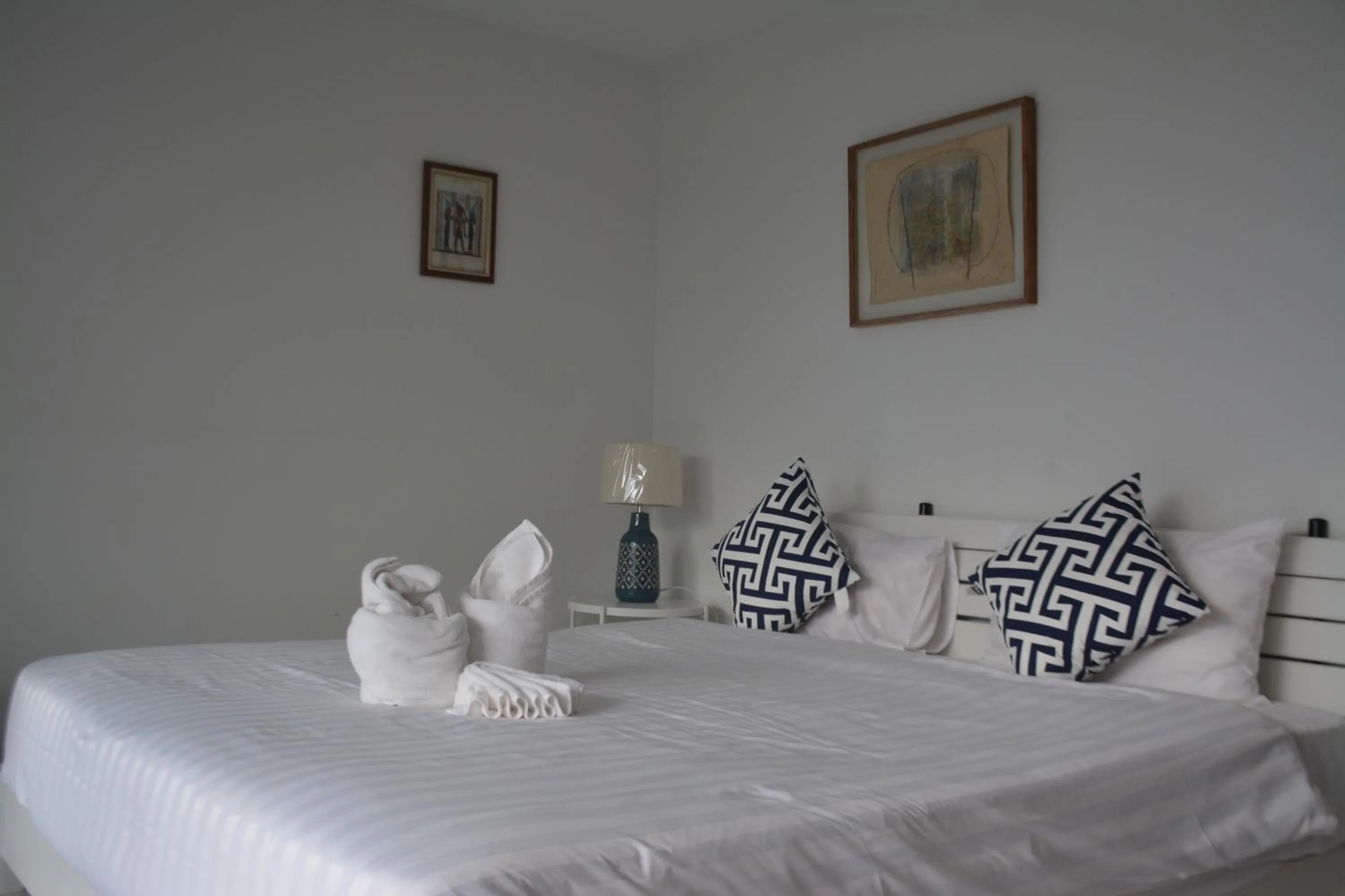 Bed in Residy Retreat x Baan Suan Villa