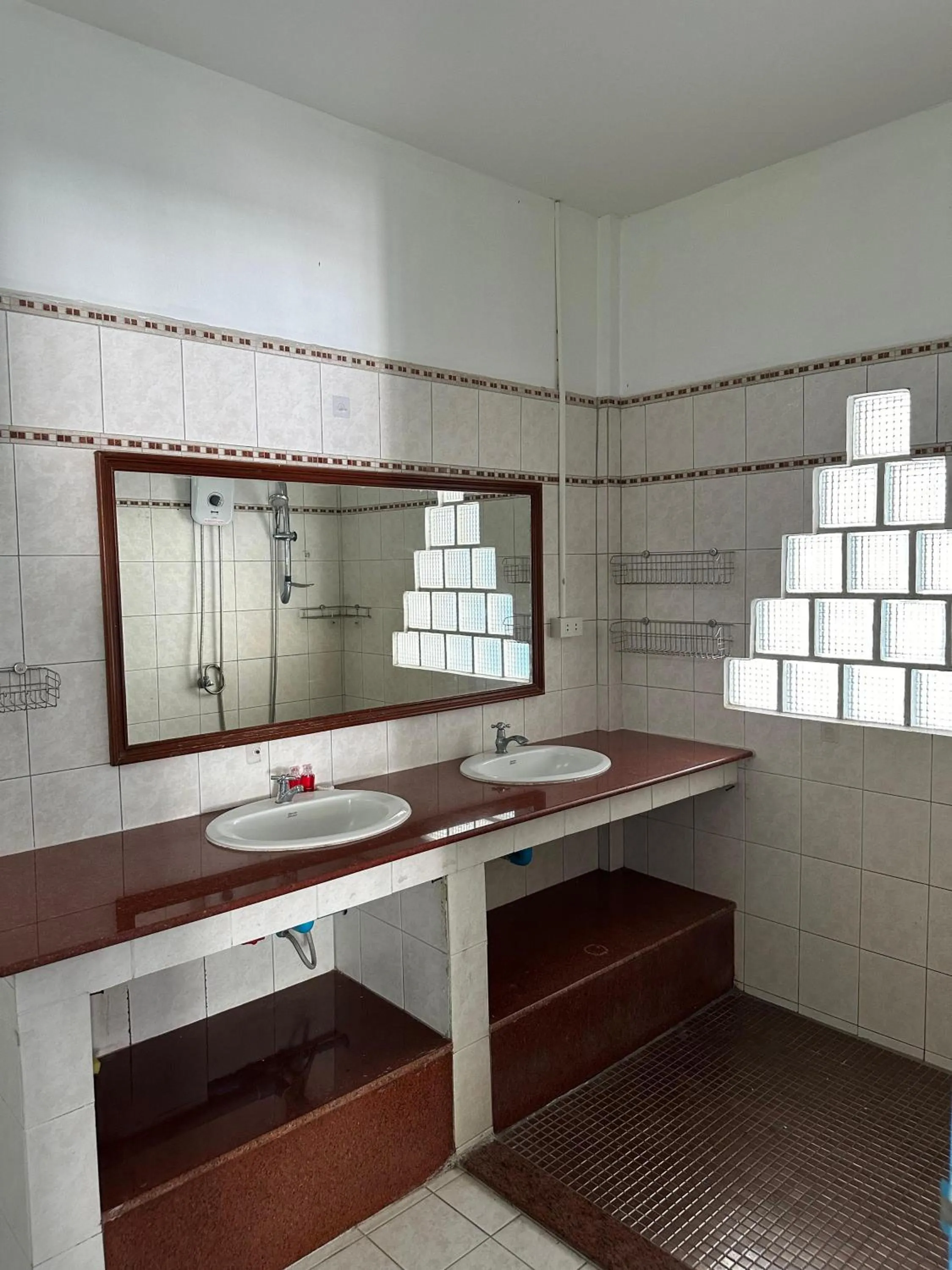 Bathroom in Residy Retreat x Baan Suan Villa