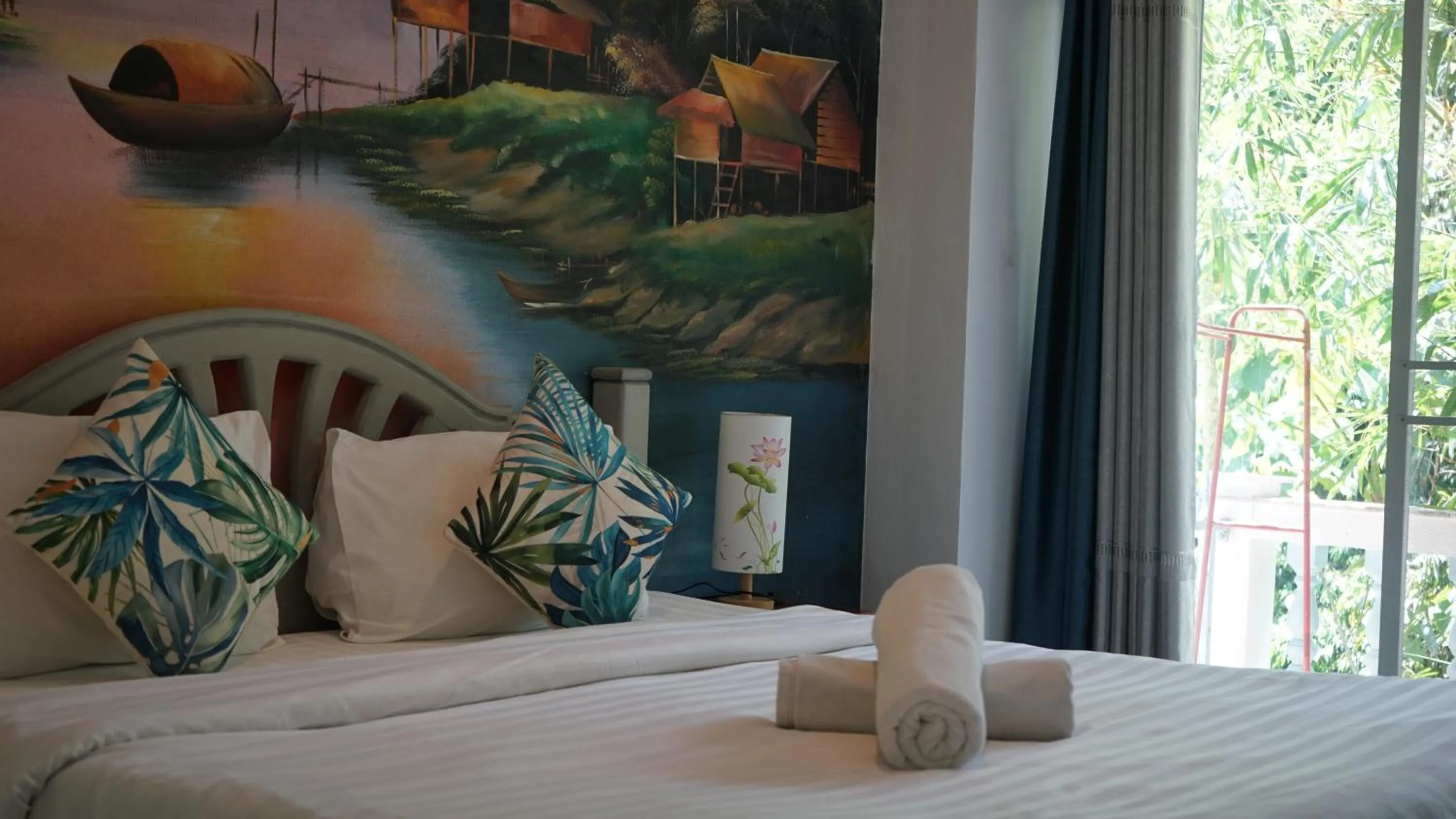 Bed in Residy Retreat x Baan Suan Villa