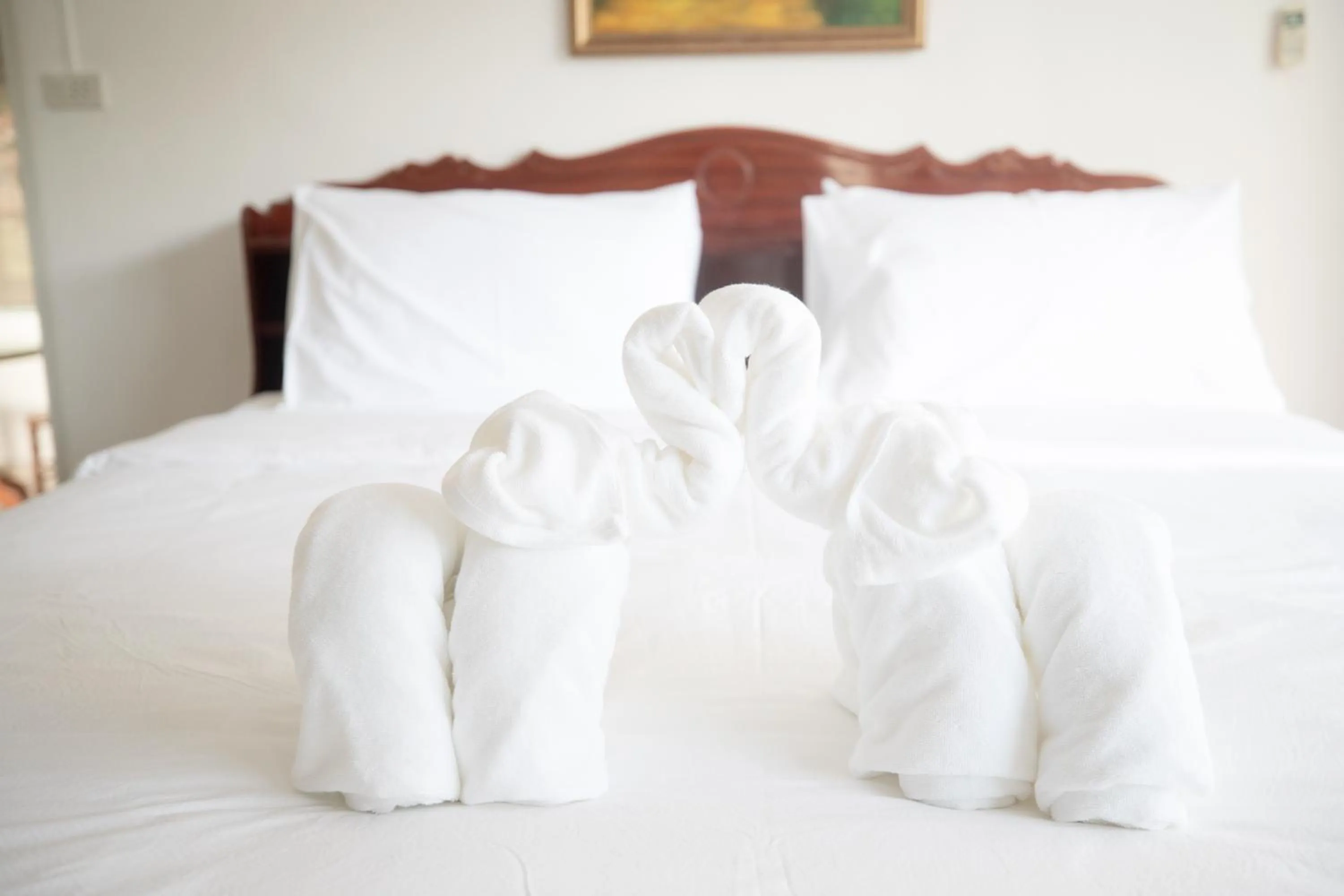 Bed in Residy Retreat x Baan Suan Villa