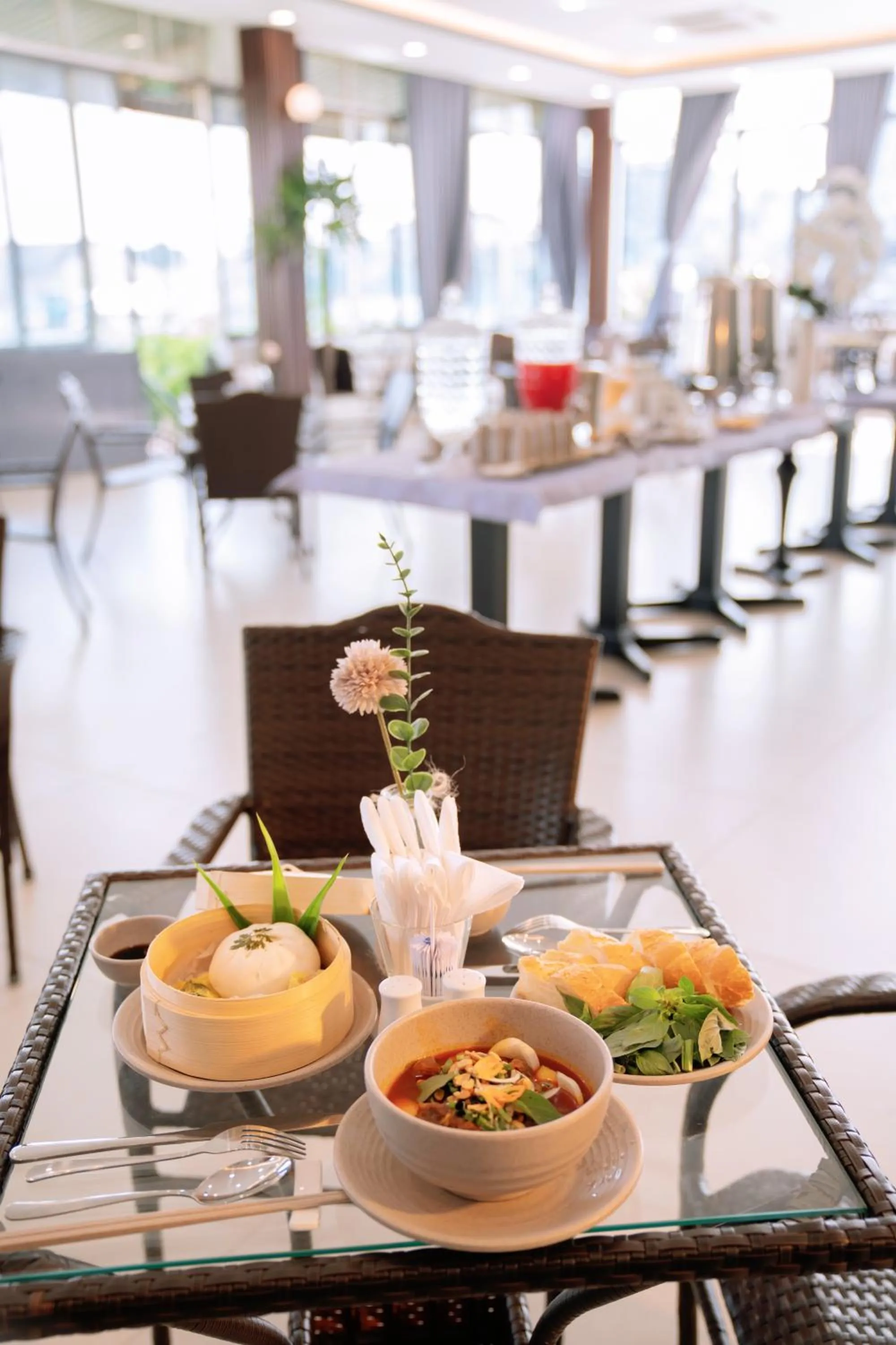 Food and drinks in Song Tien Hotel