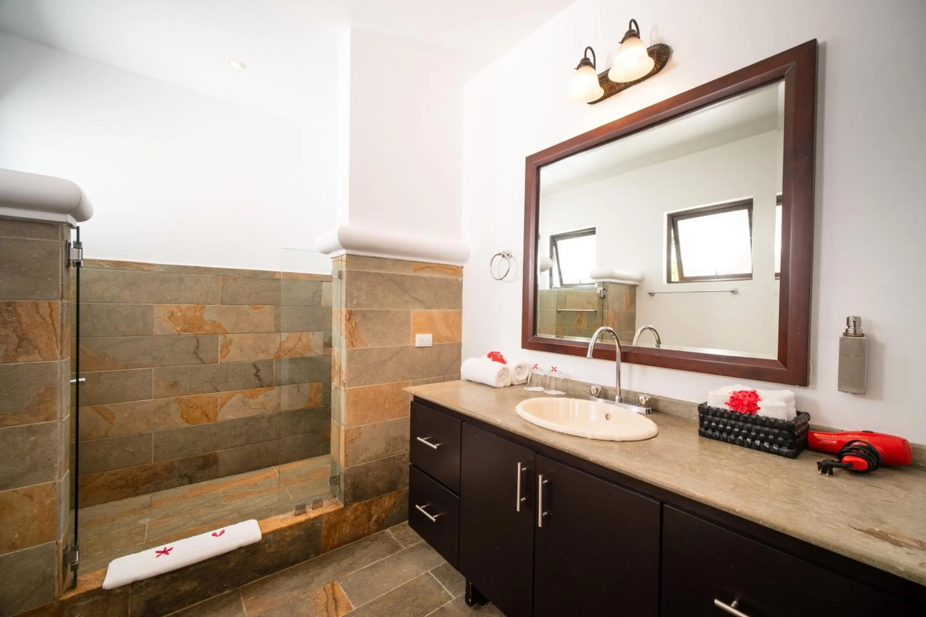 Bathroom in Shana by the Beach Manuel Antonio