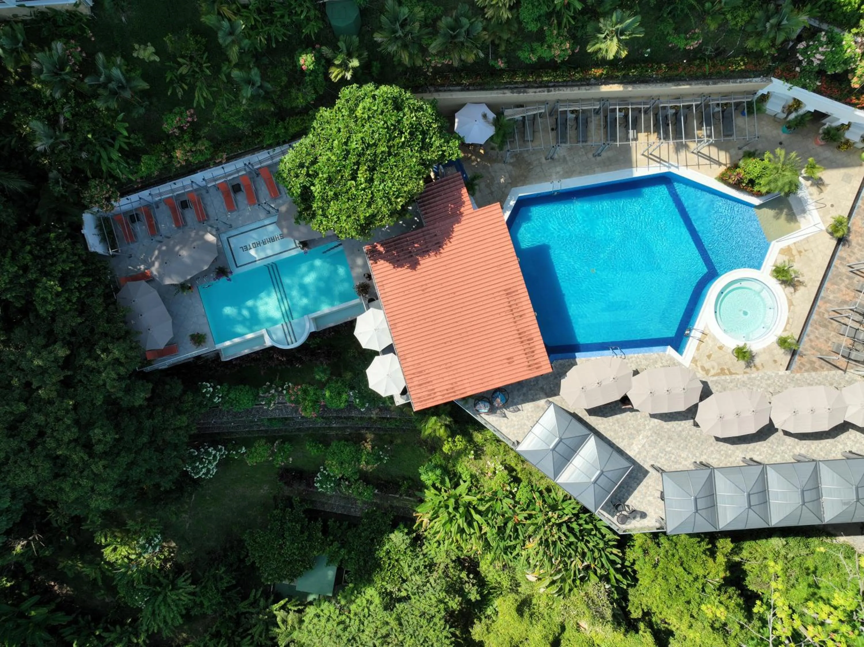 Property building in Shana by the Beach Manuel Antonio