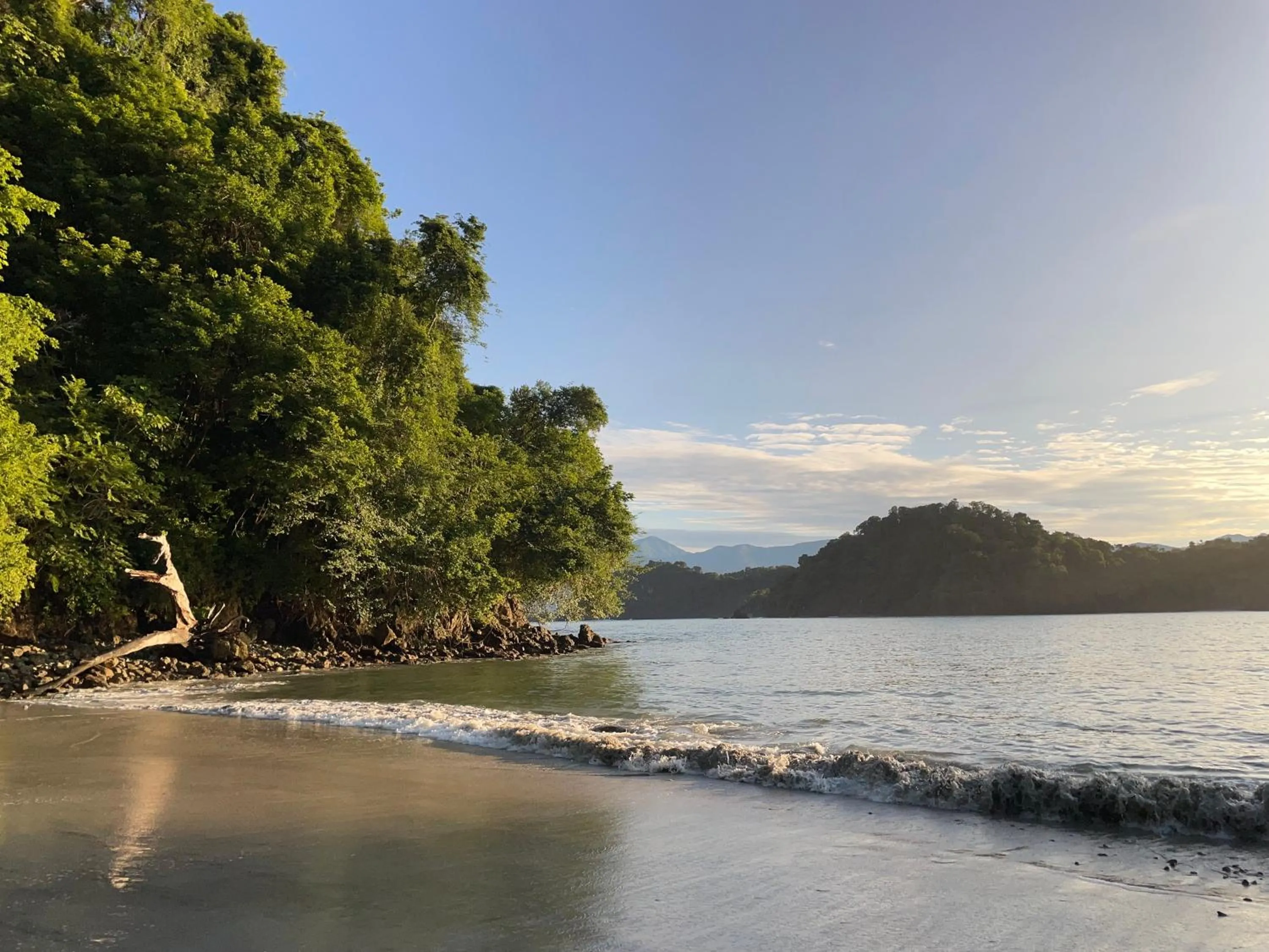 Beach in Shana by the Beach Manuel Antonio