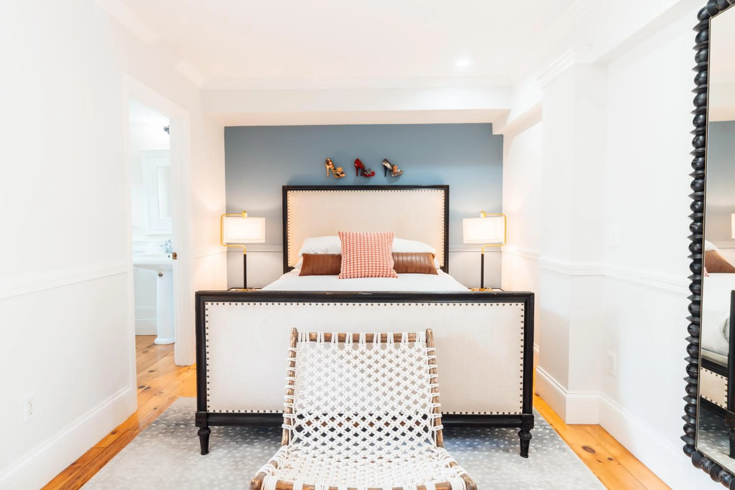 Bedroom, Bed in Ellery Hotel Provincetown