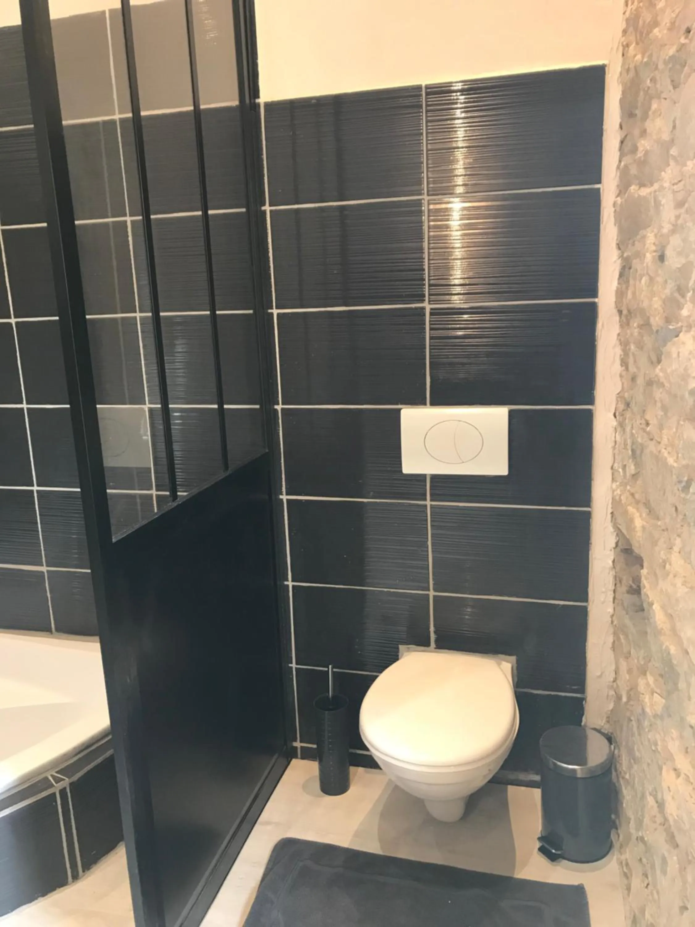 Toilet in Domaine d'Alcapiès