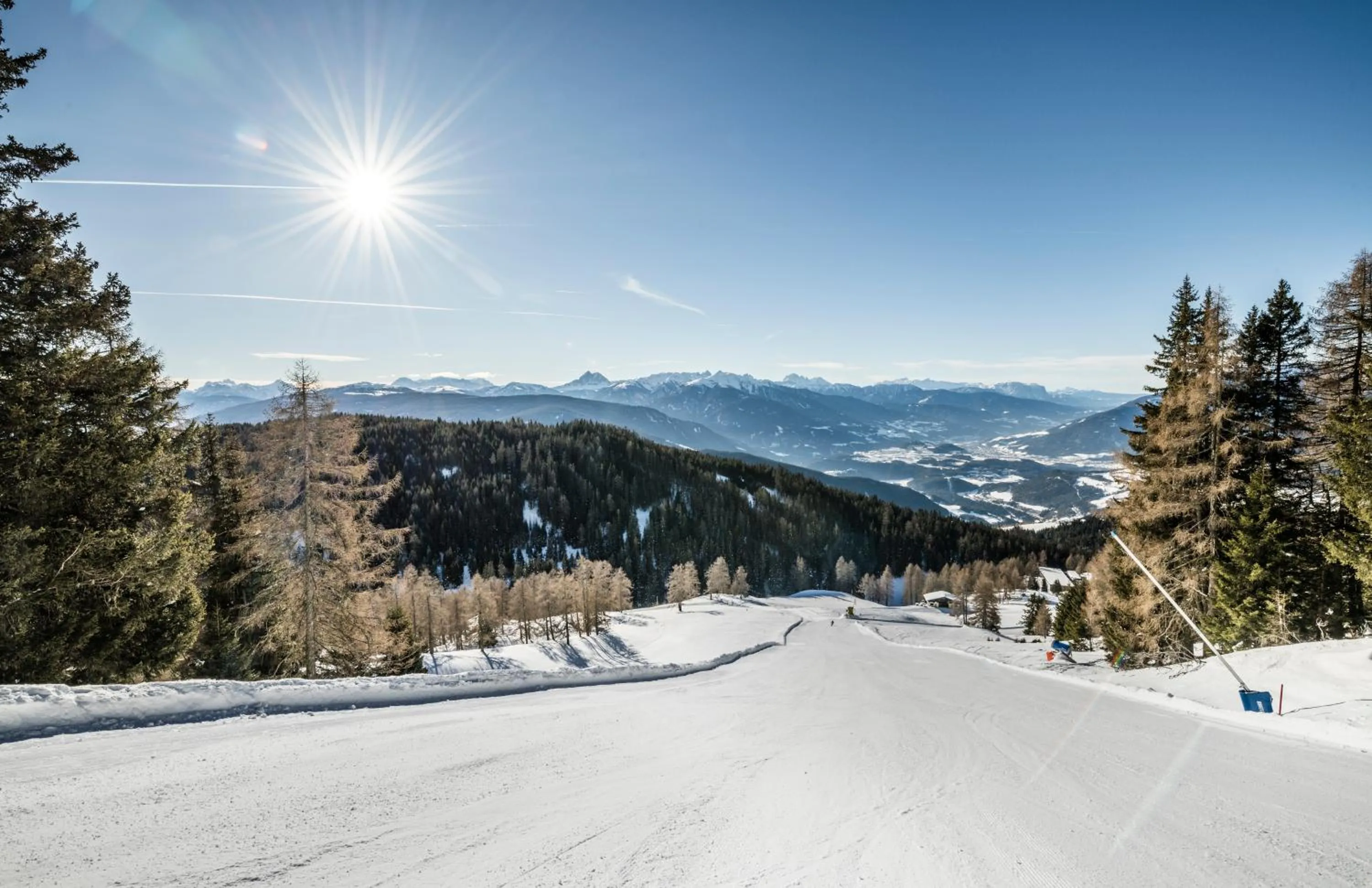 Skiing in Hotel Ambet