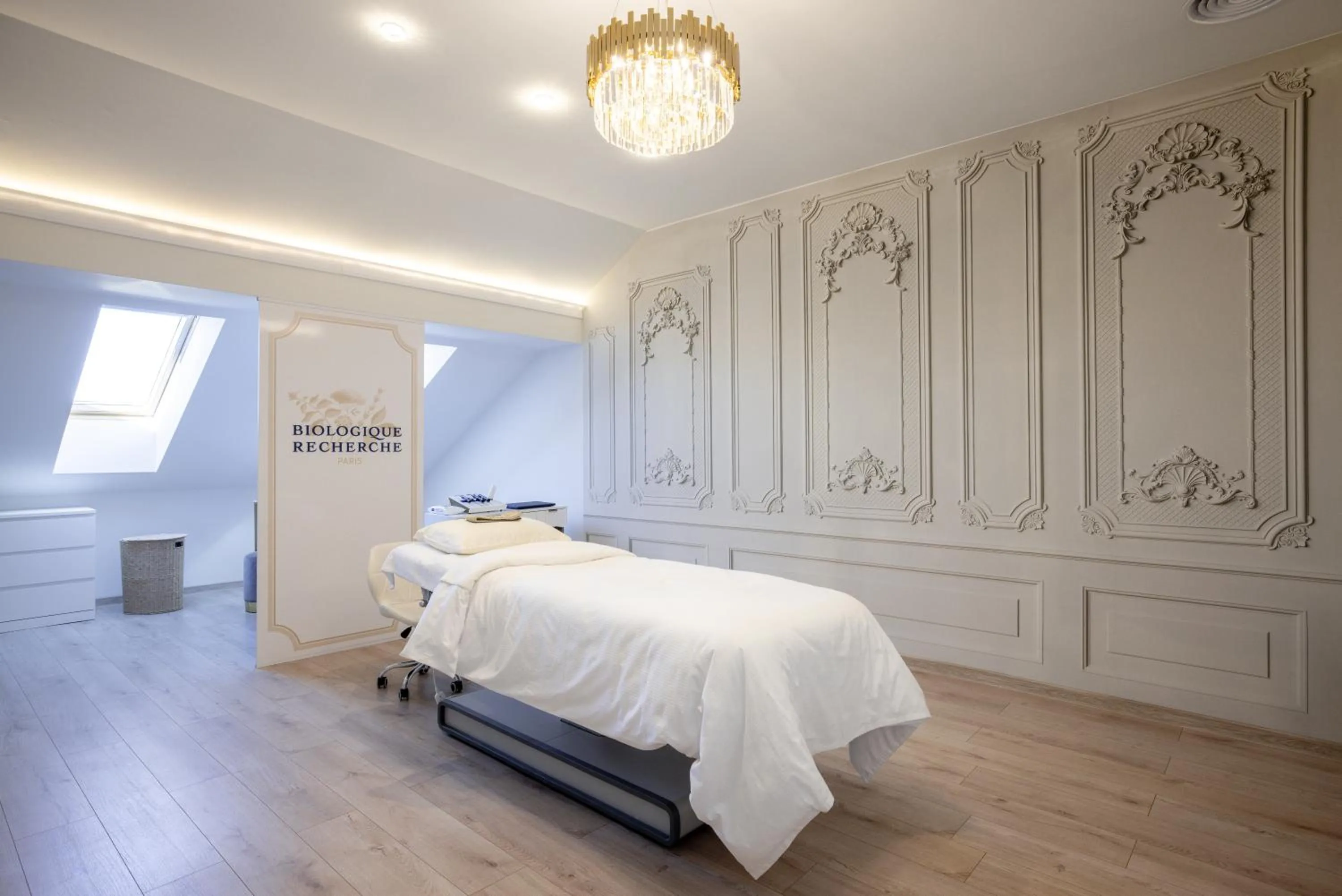 Spa and wellness centre/facilities in Tresor Le Palais Timisoara, Curio Collection by Hilton