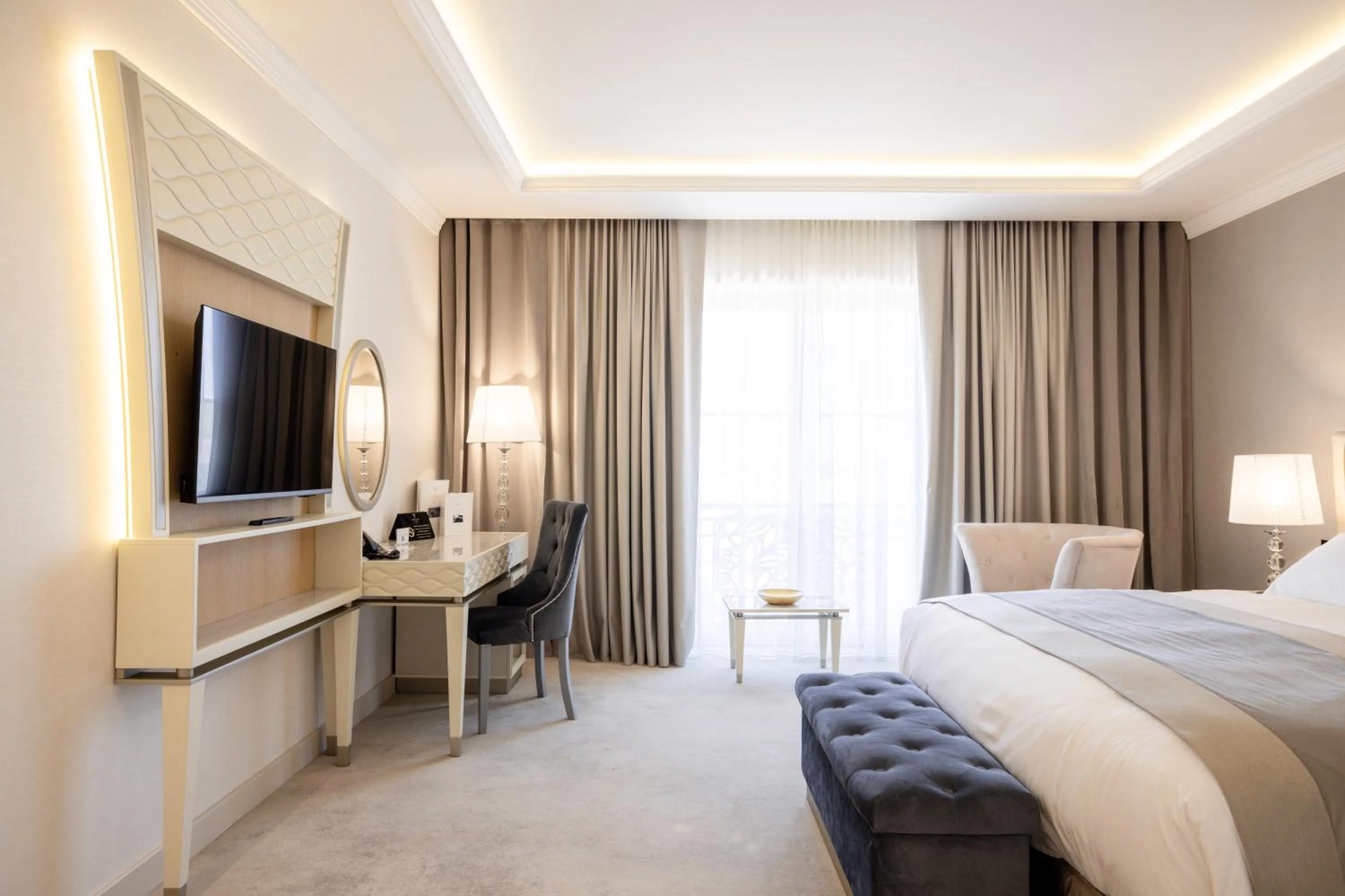 Bed in Tresor Le Palais Timisoara, Curio Collection by Hilton