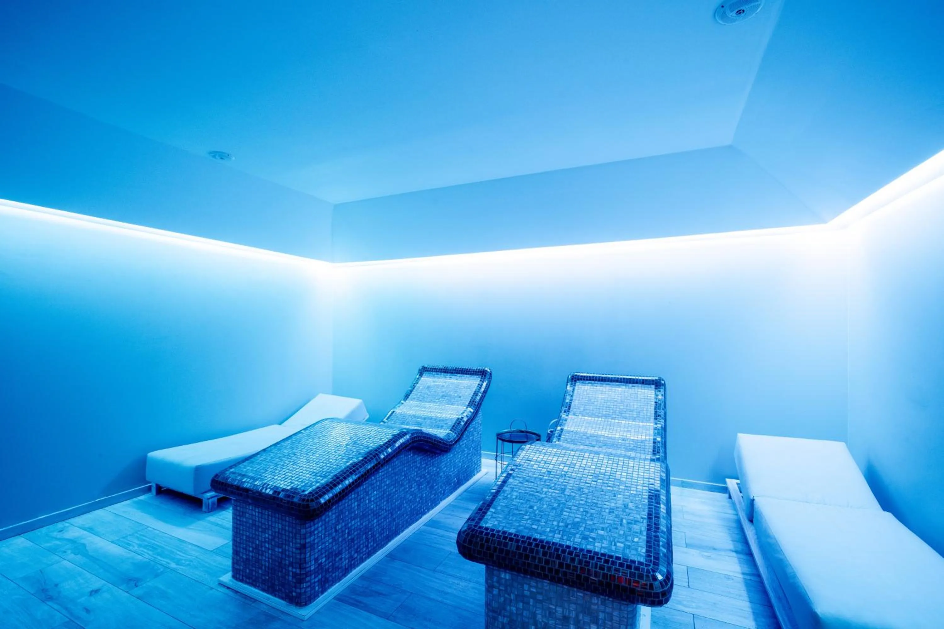 Spa and wellness centre/facilities in Tresor Le Palais Timisoara, Curio Collection by Hilton
