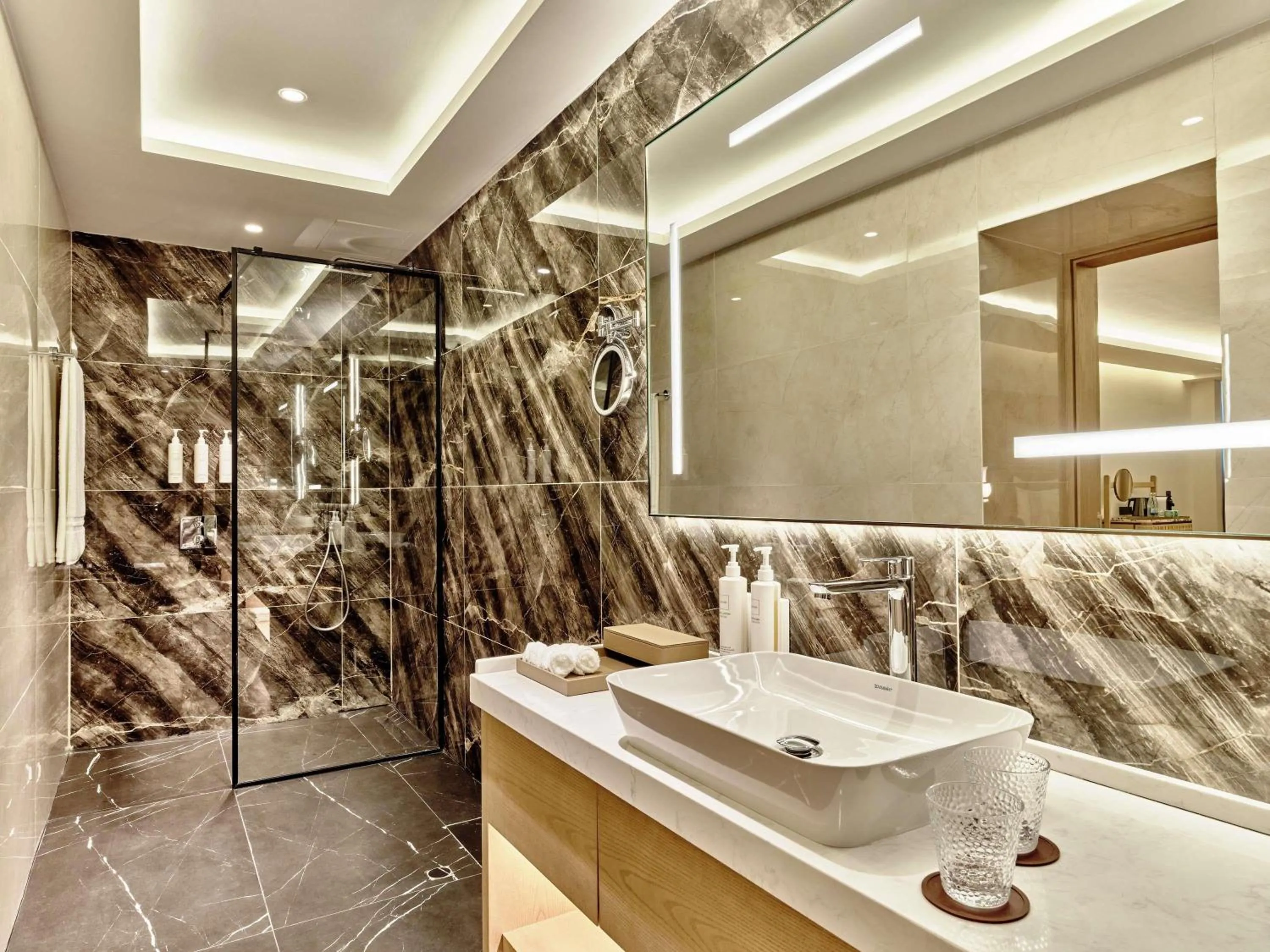 Bedroom in Swissotel Tashkent