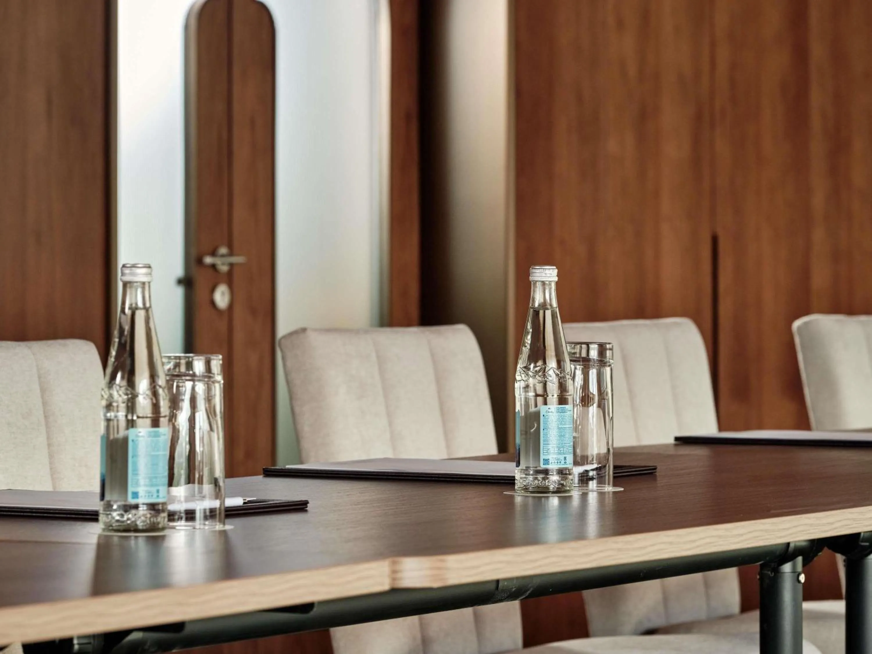 Meeting/conference room in Swissotel Tashkent