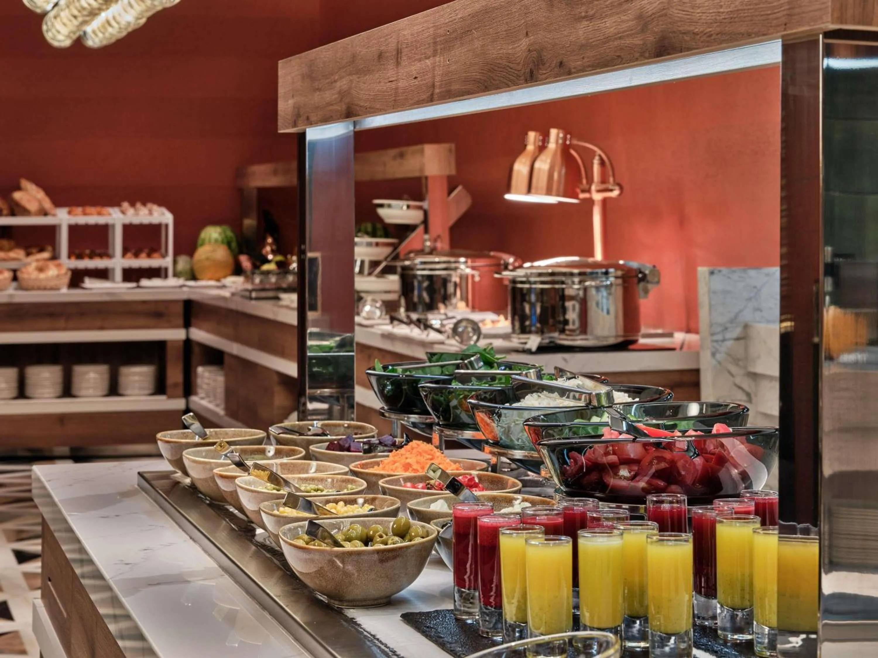 Restaurant/places to eat in Swissotel Tashkent