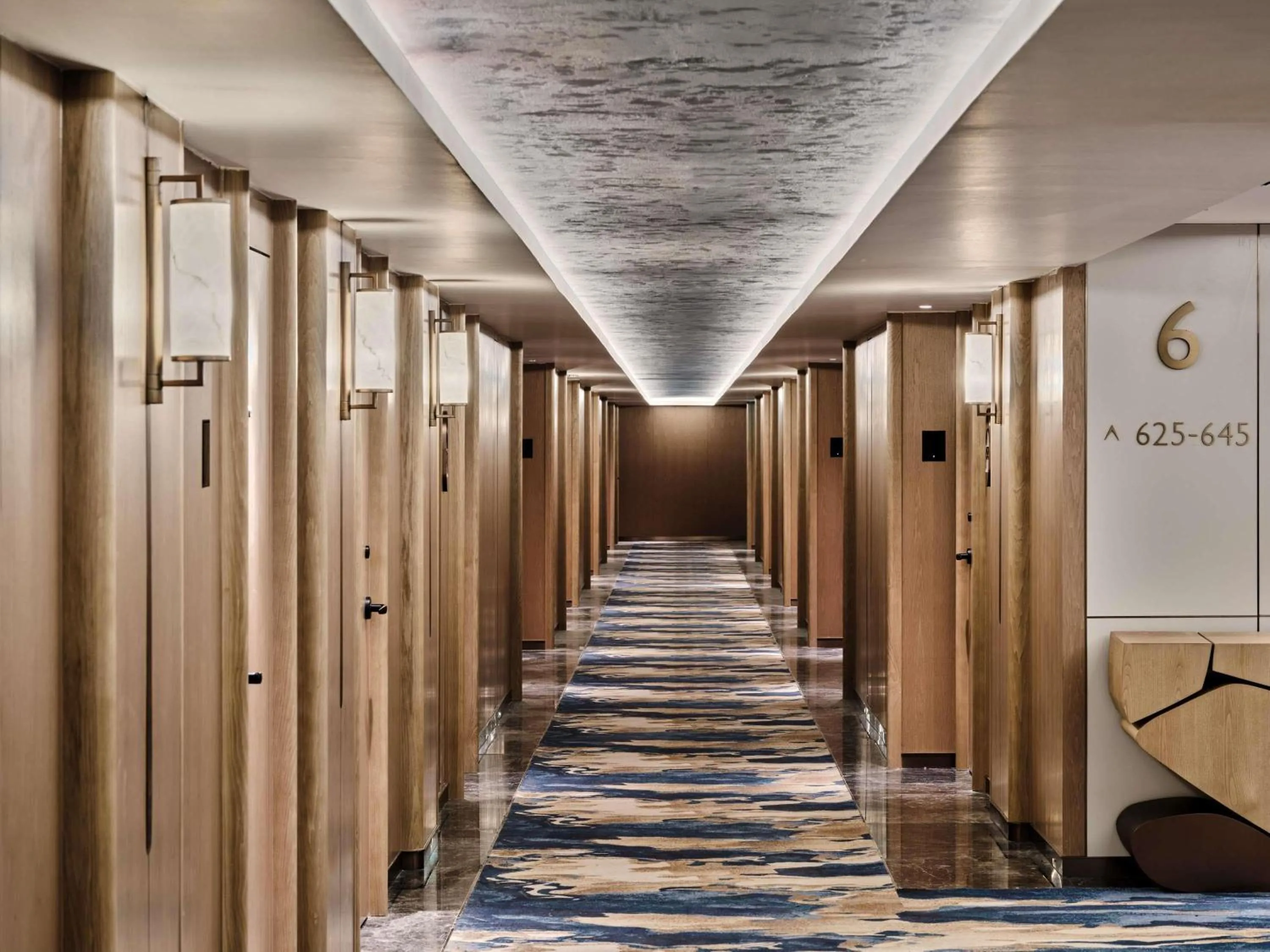 Bedroom in Swissotel Tashkent