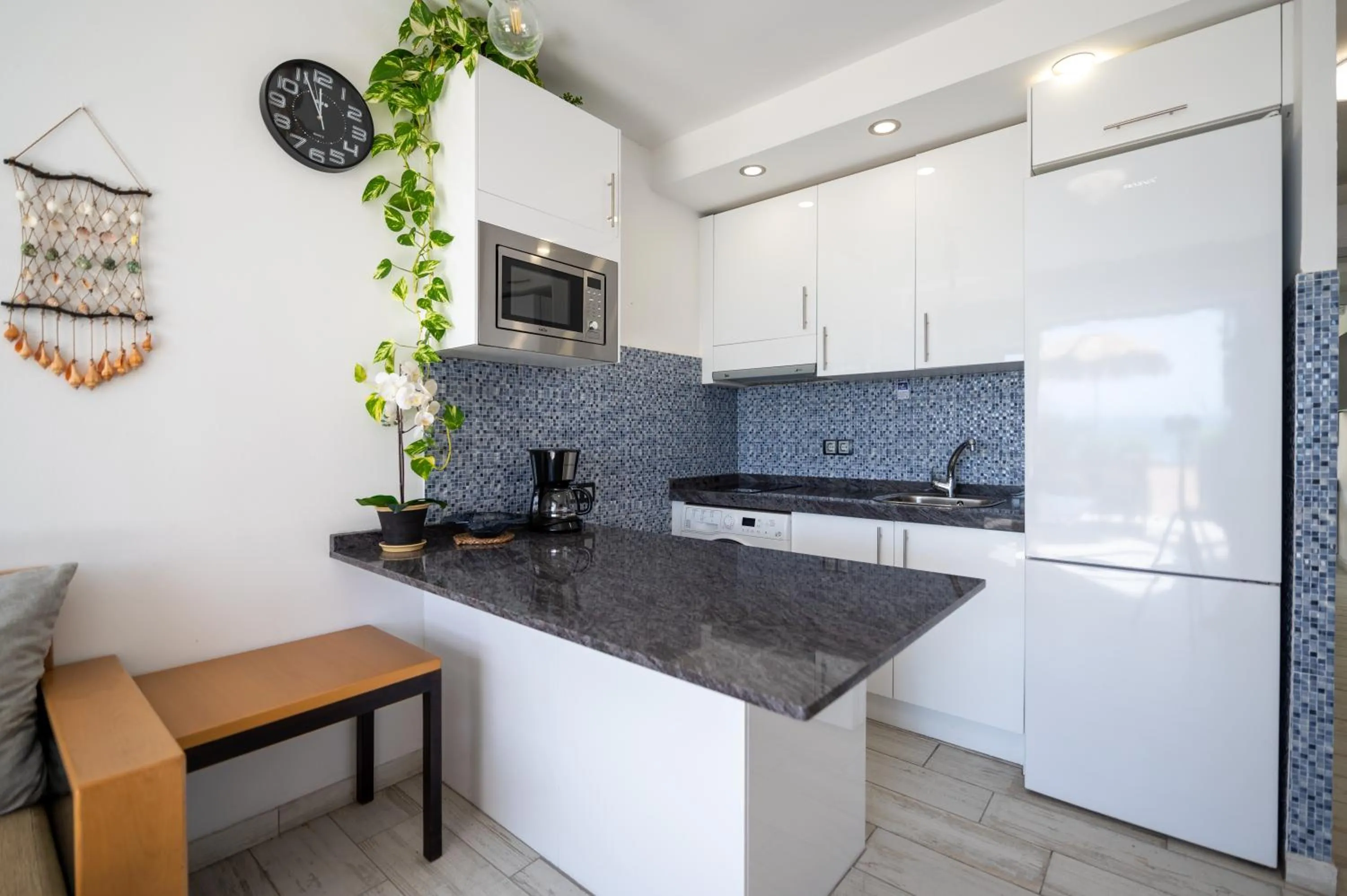 kitchen in Apartamentos Playa Feliz