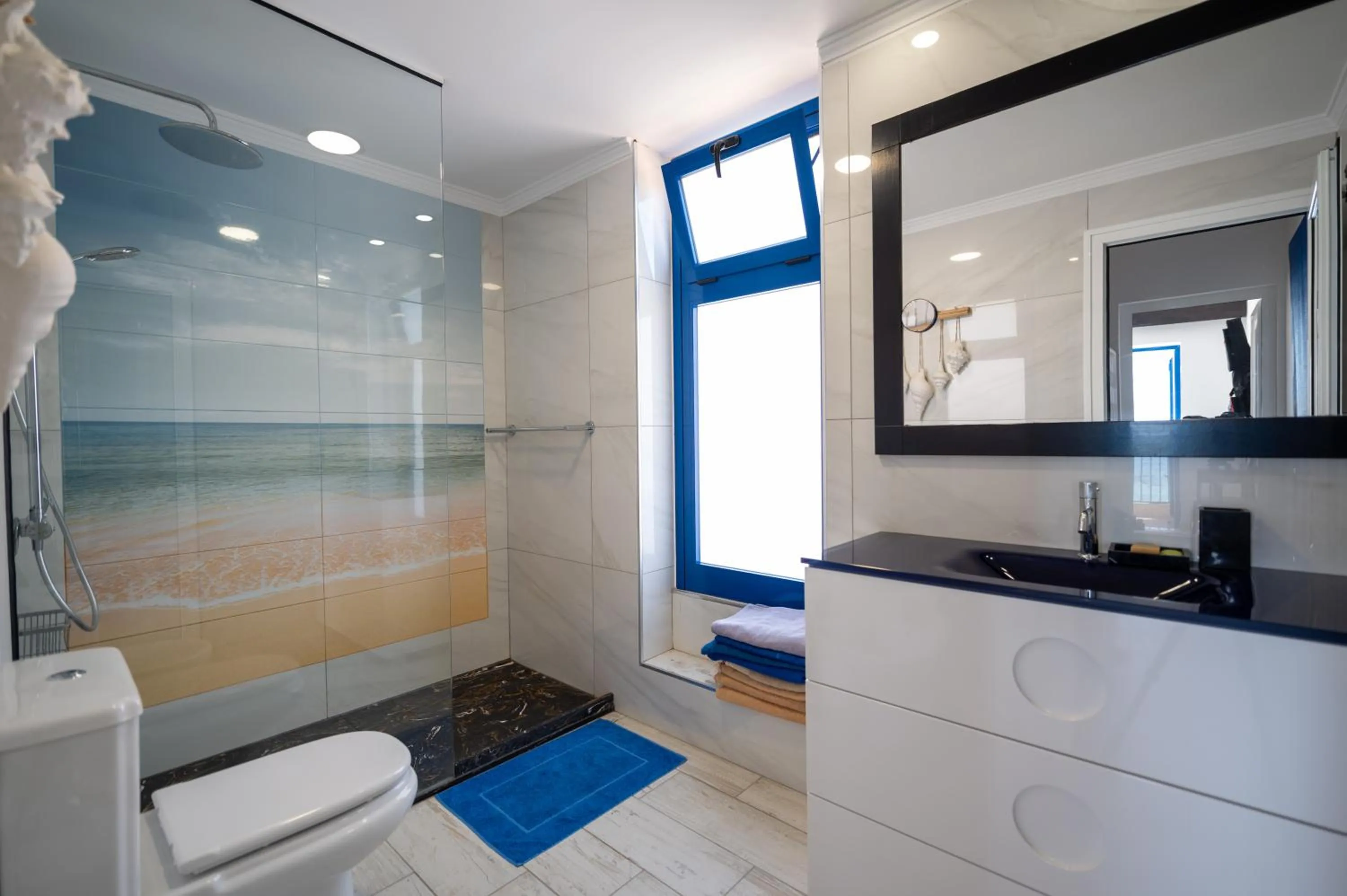 Bathroom in Apartamentos Playa Feliz