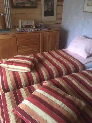 Bed in Kansakoulu