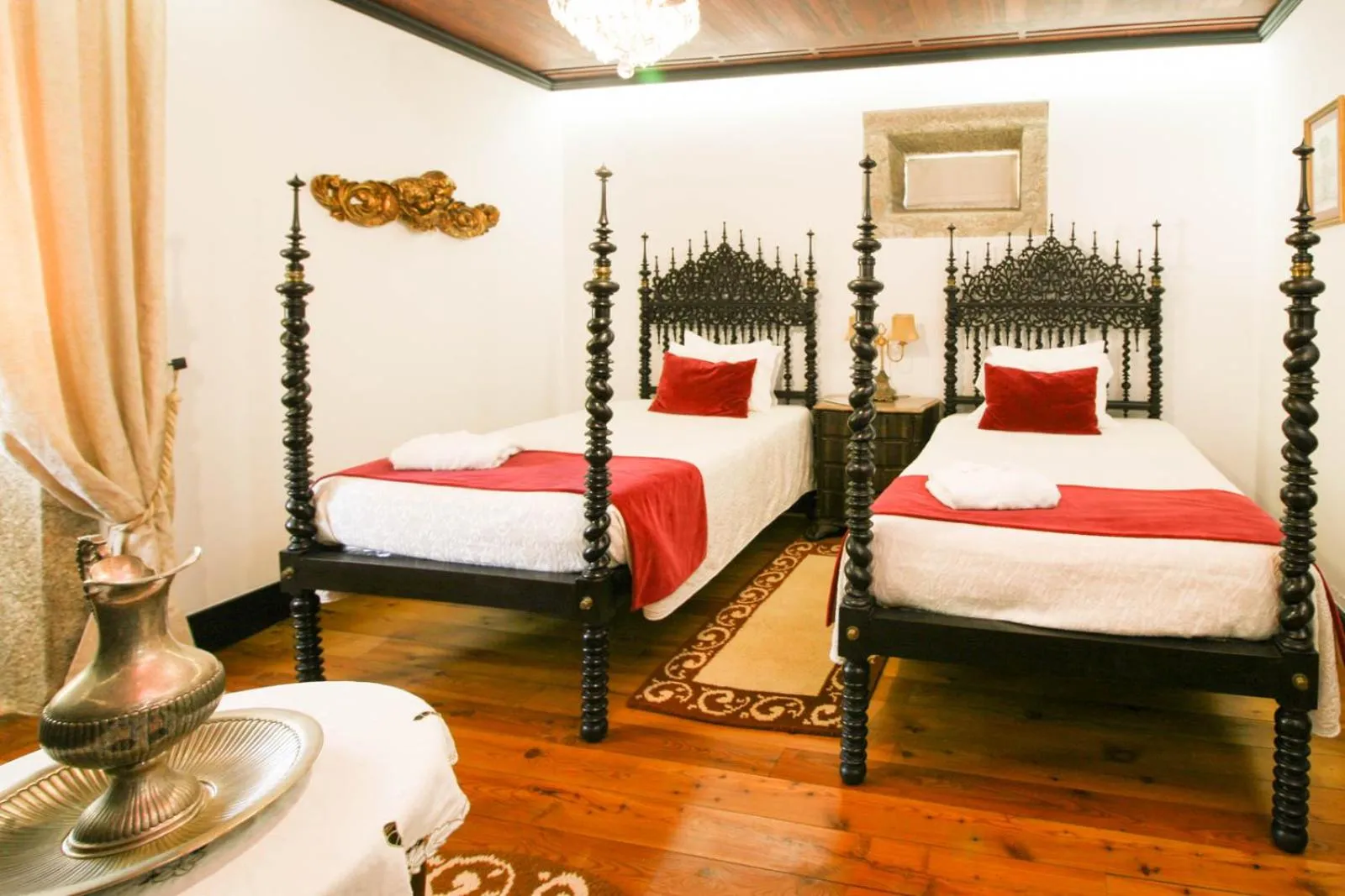 Twin Room - Disability Access in Quinta de Malta