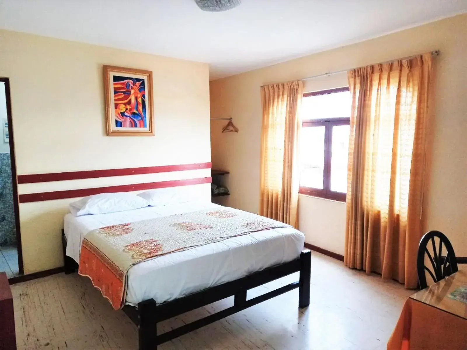 Queen Room in Anccalla Inn Guesthouse Queen Room in Anccalla Inn Guesthouse