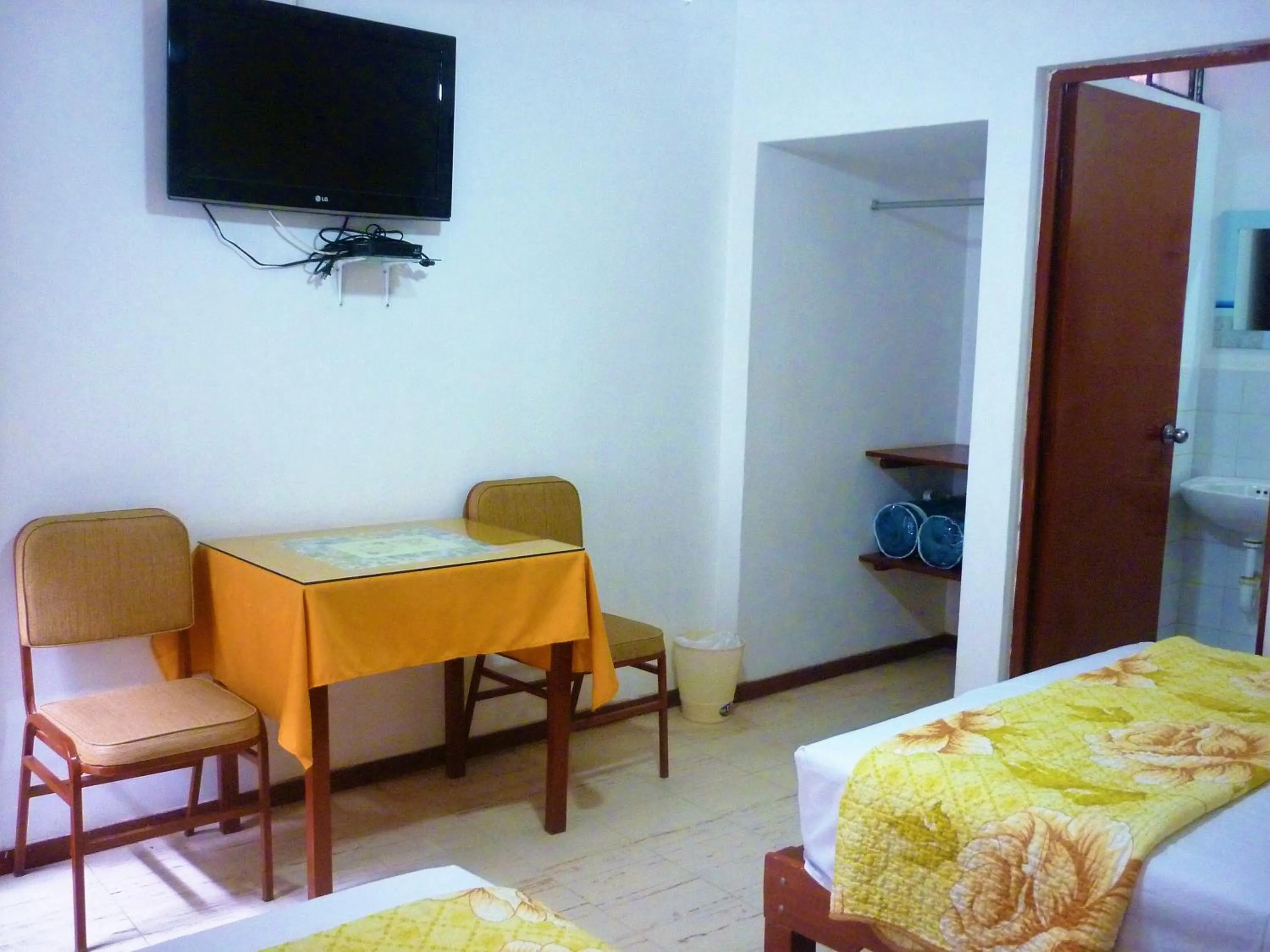 Bed in Anccalla Inn Guesthouse