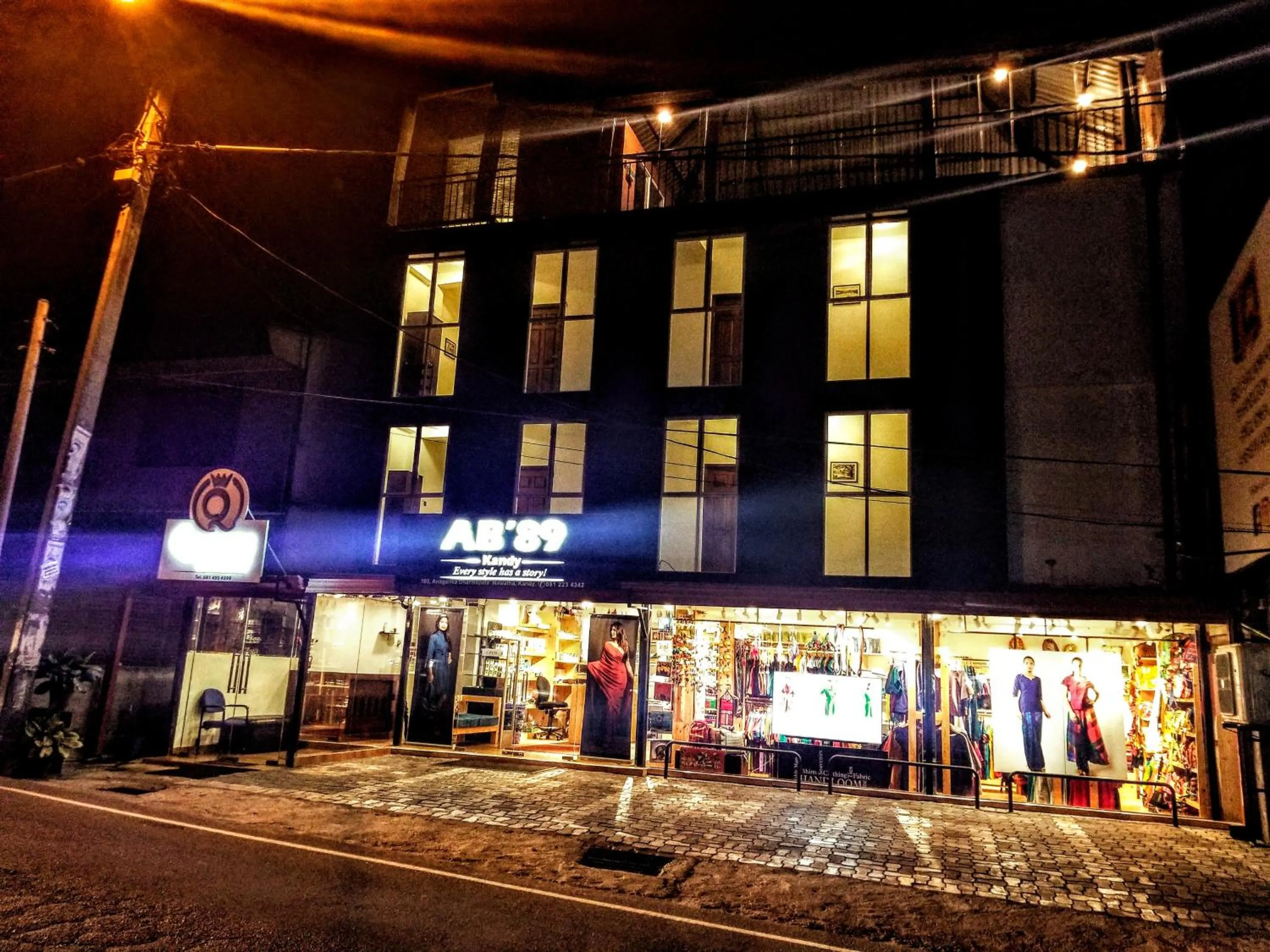 Facade/entrance in Queens mount